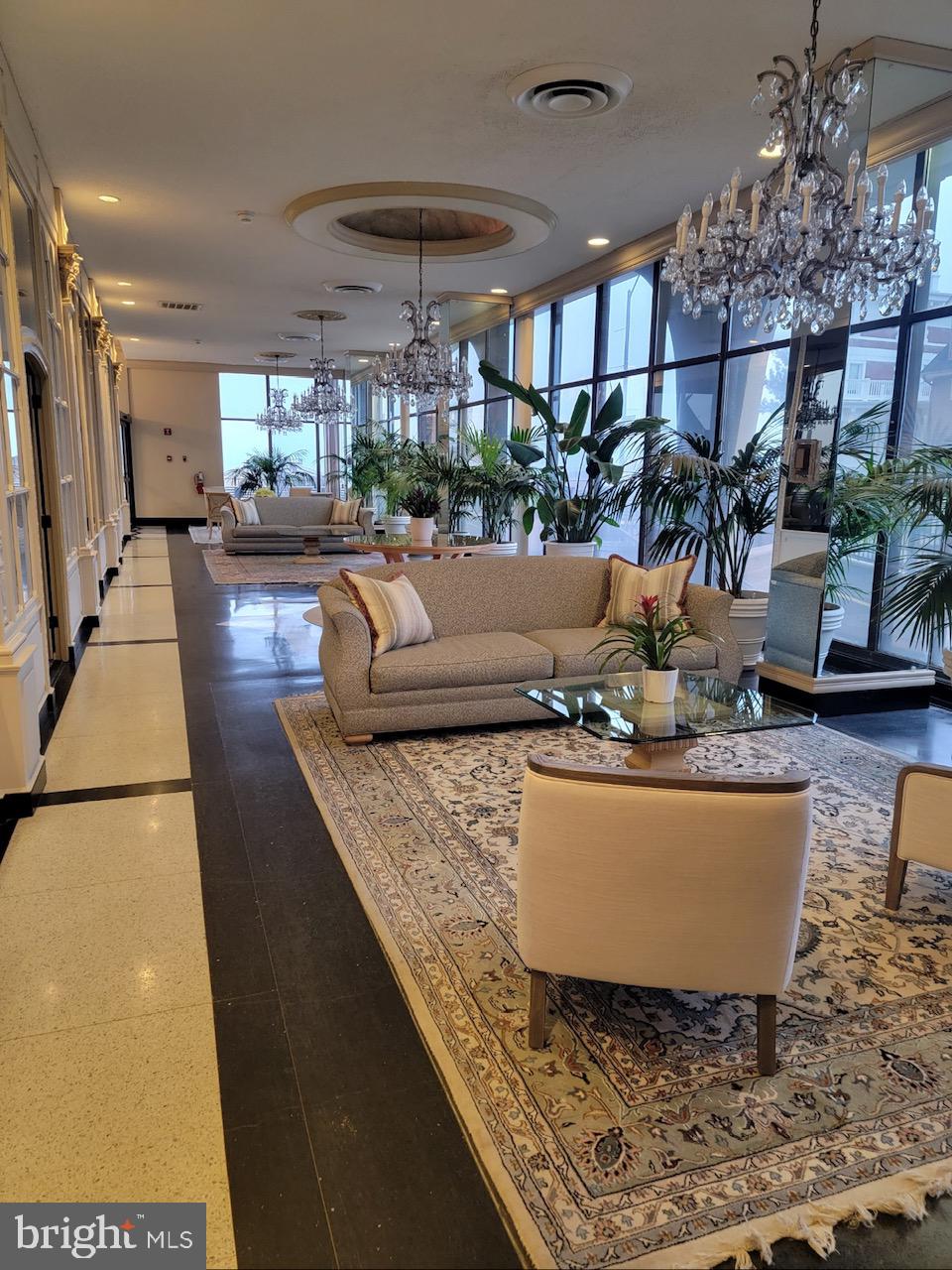 4800 BOARDWALK 405