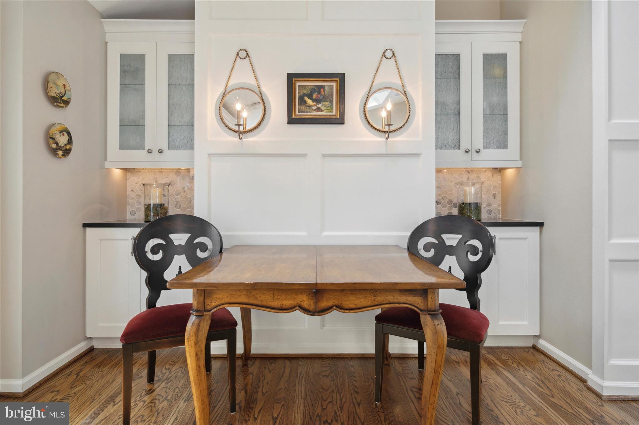 RADNOR HUNT - Residential