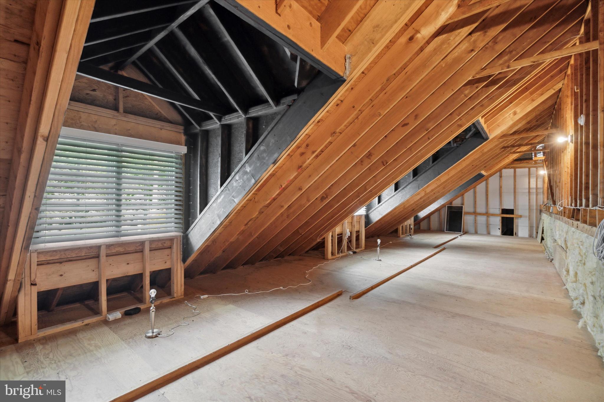 RADNOR HUNT - Residential