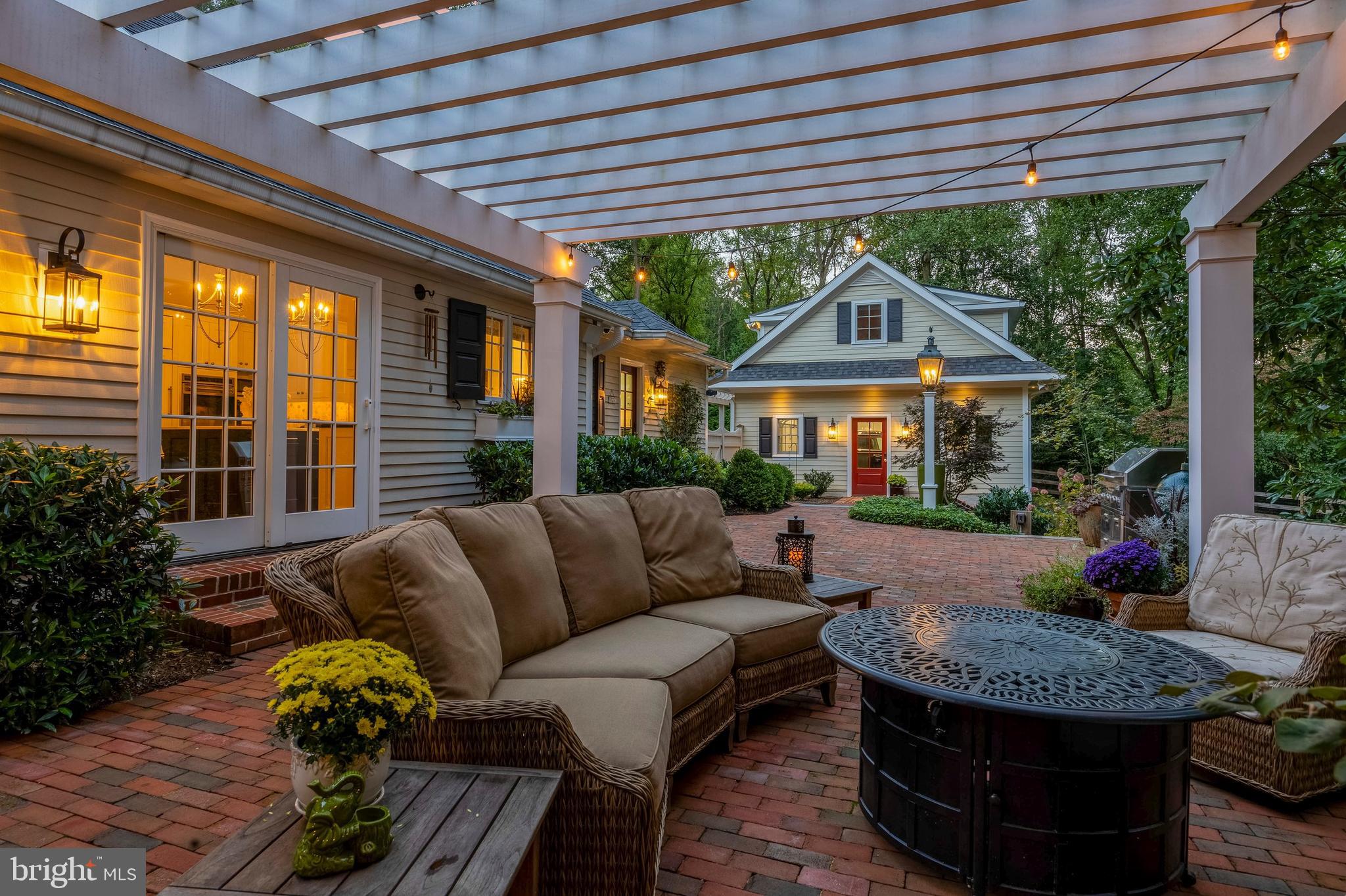 RADNOR HUNT - Residential