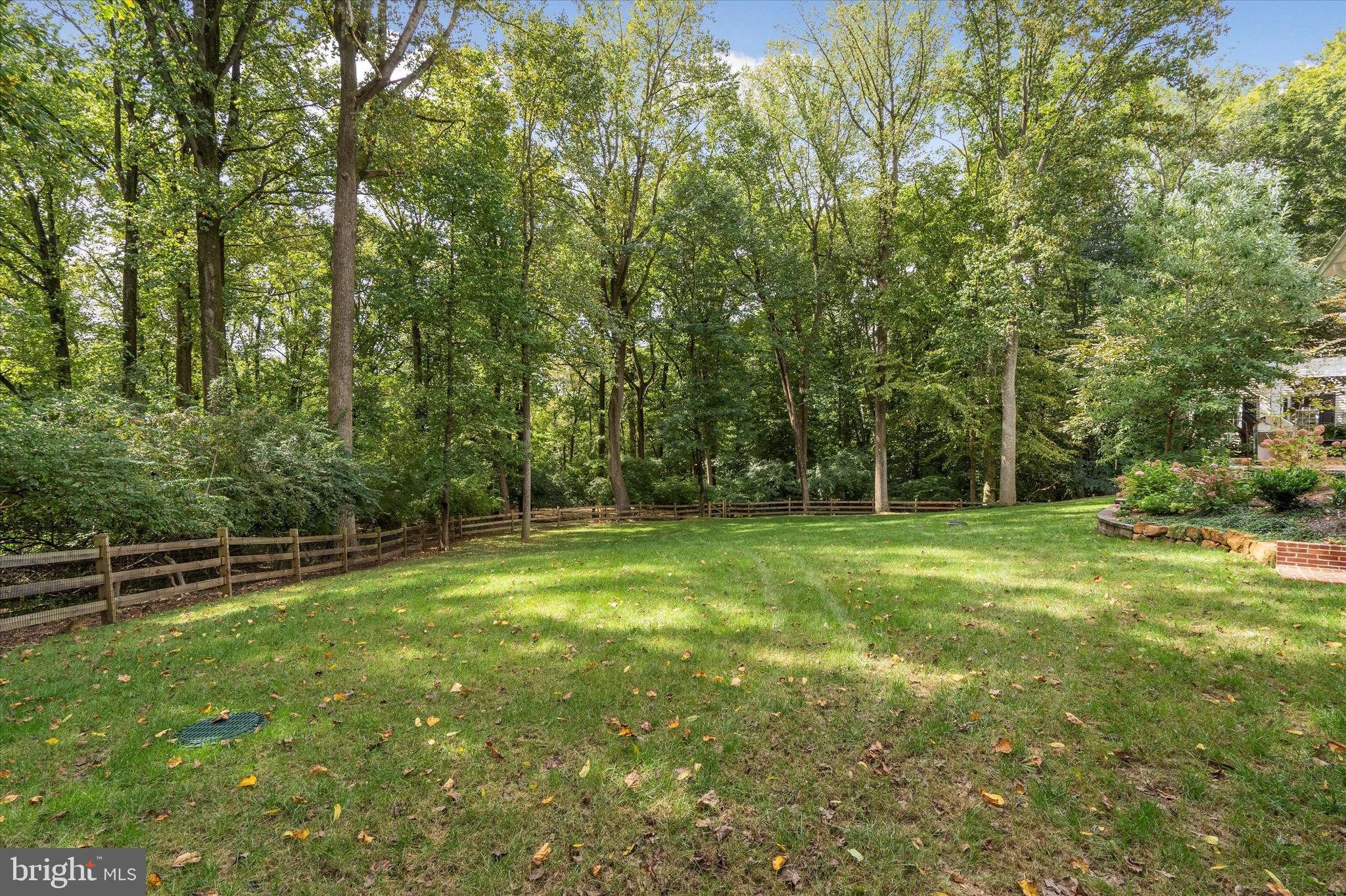 RADNOR HUNT - Residential