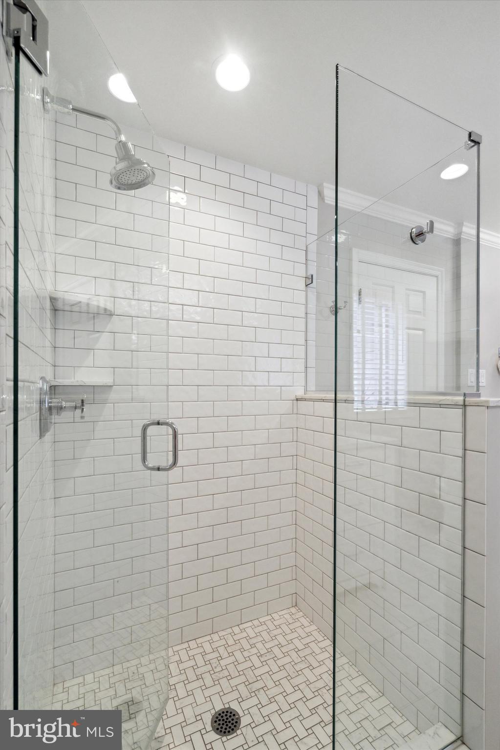 RADNOR HUNT - Residential