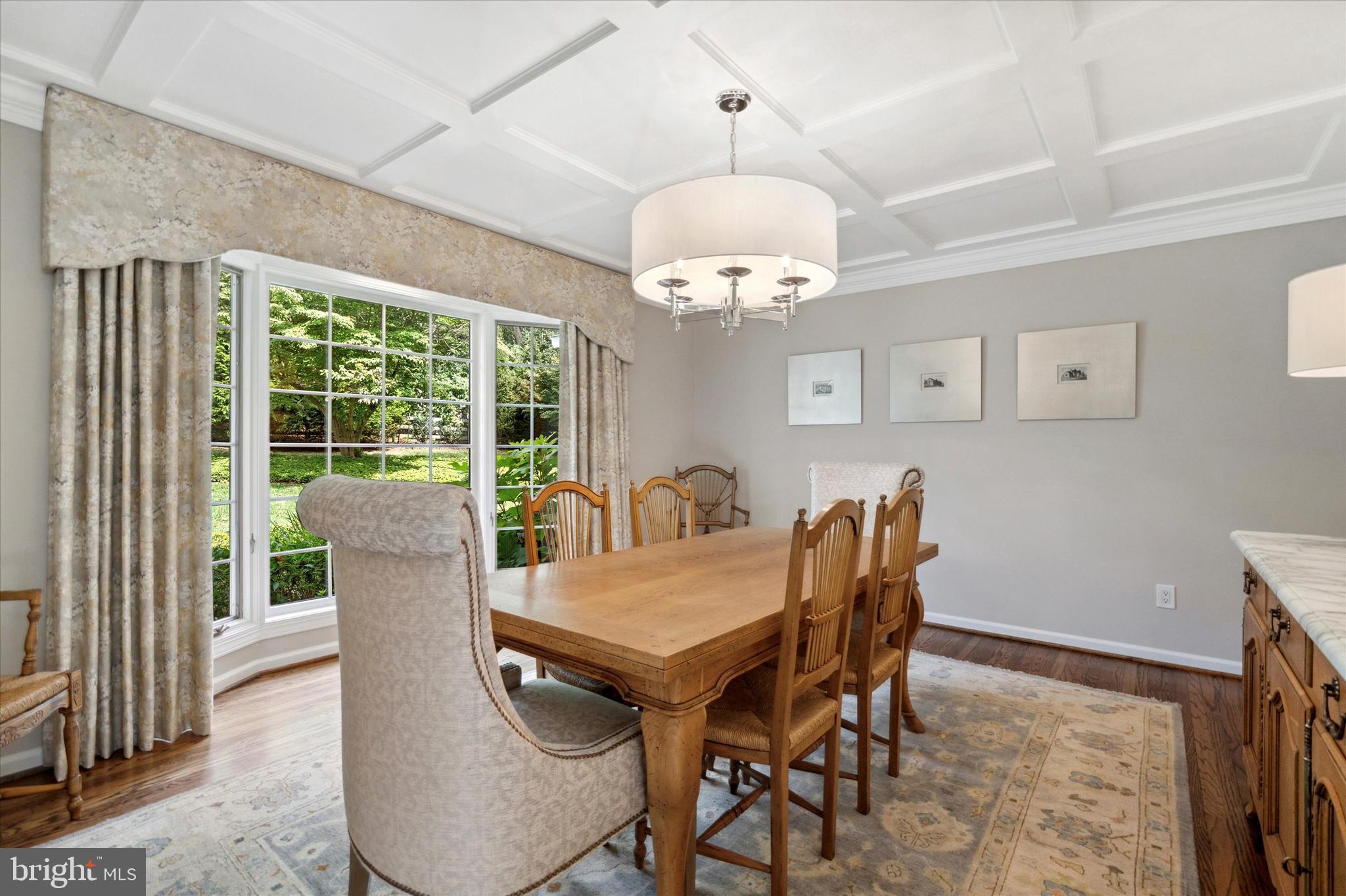 RADNOR HUNT - Residential