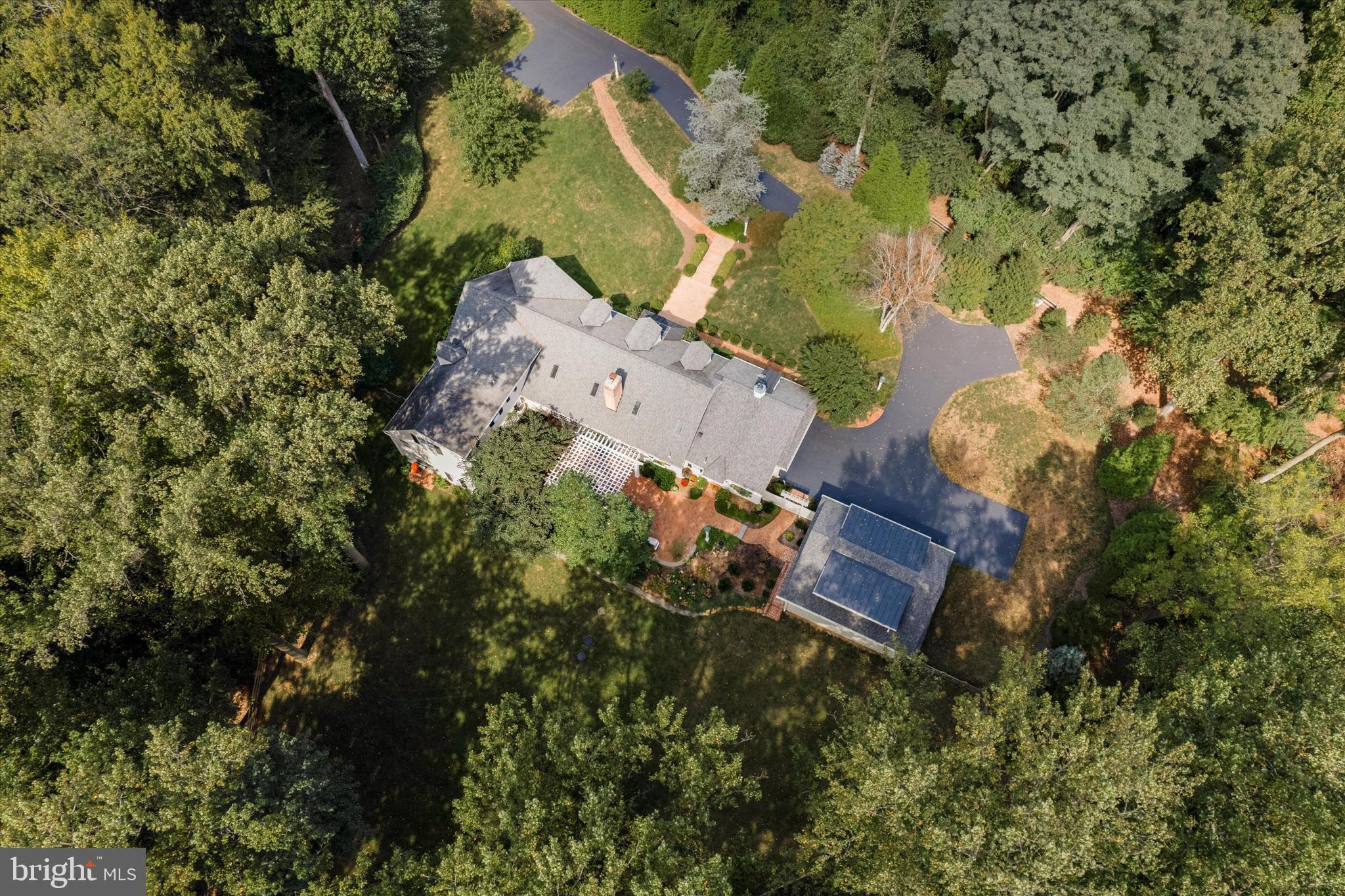 RADNOR HUNT - Residential