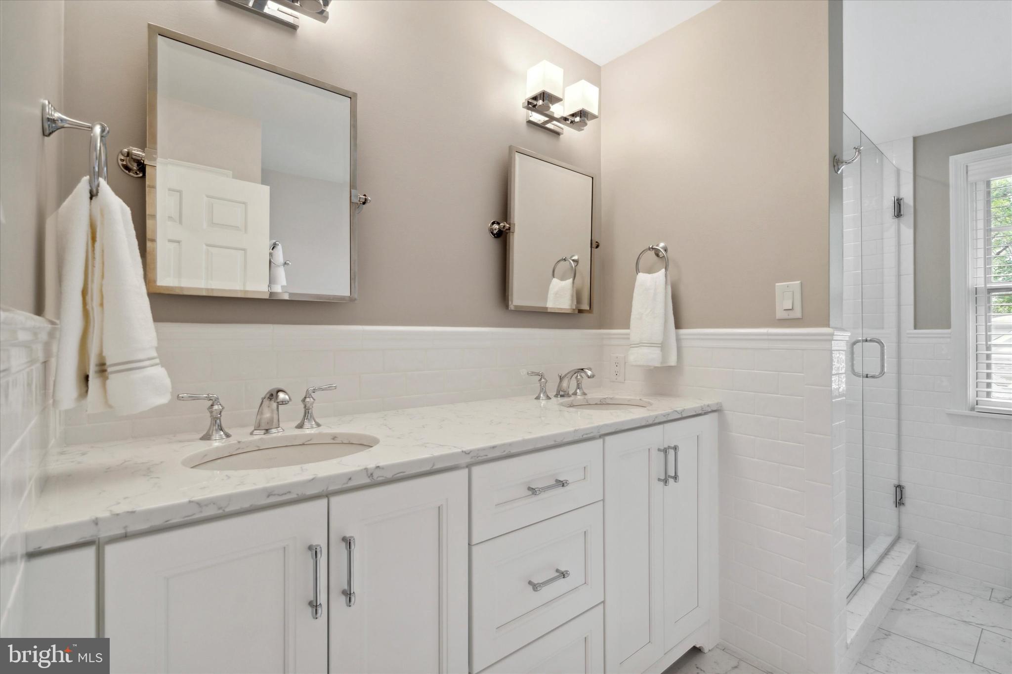 RADNOR HUNT - Residential