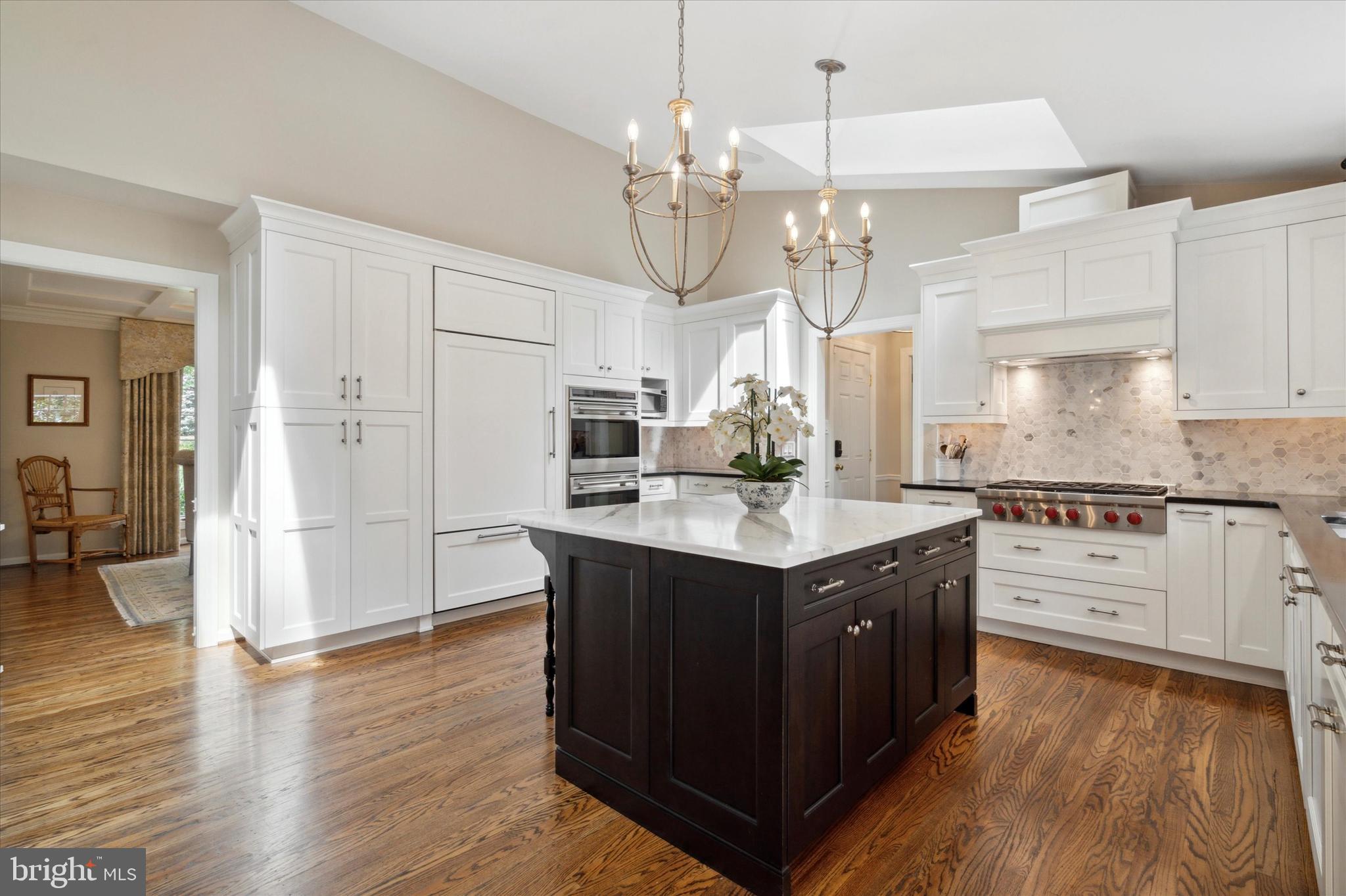 RADNOR HUNT - Residential