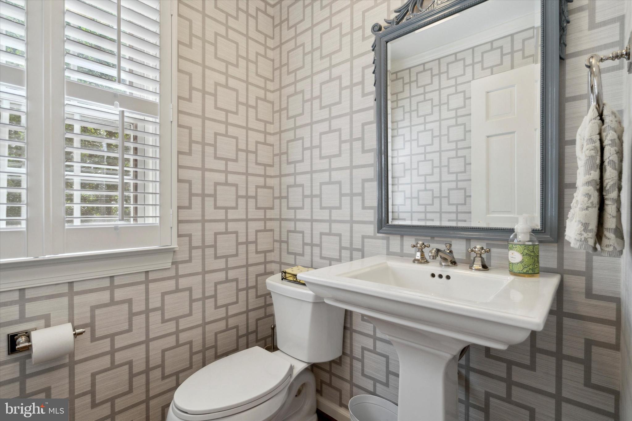 RADNOR HUNT - Residential