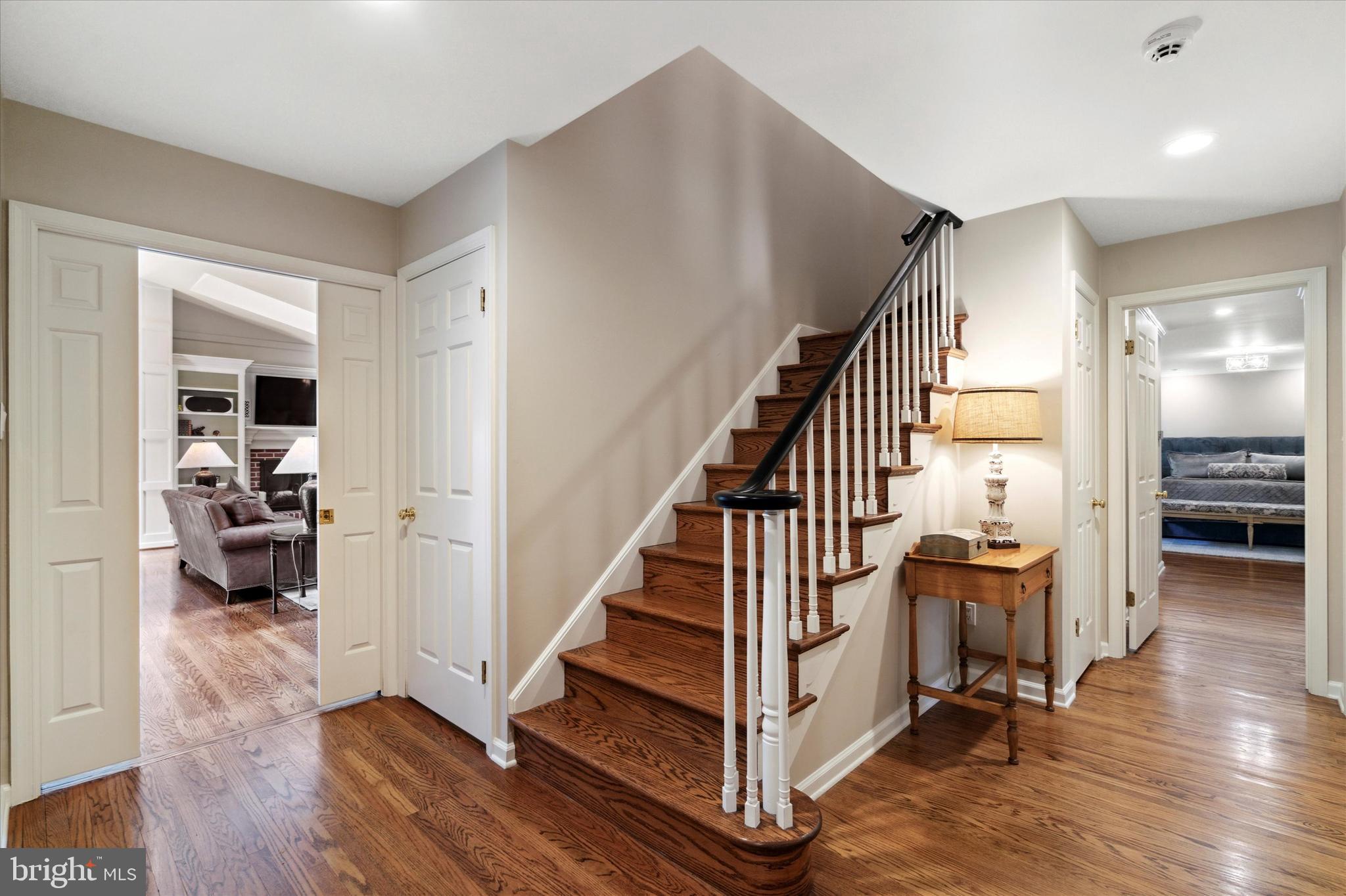 RADNOR HUNT - Residential