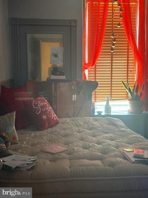 WEST PHILADELPHIA - Residential