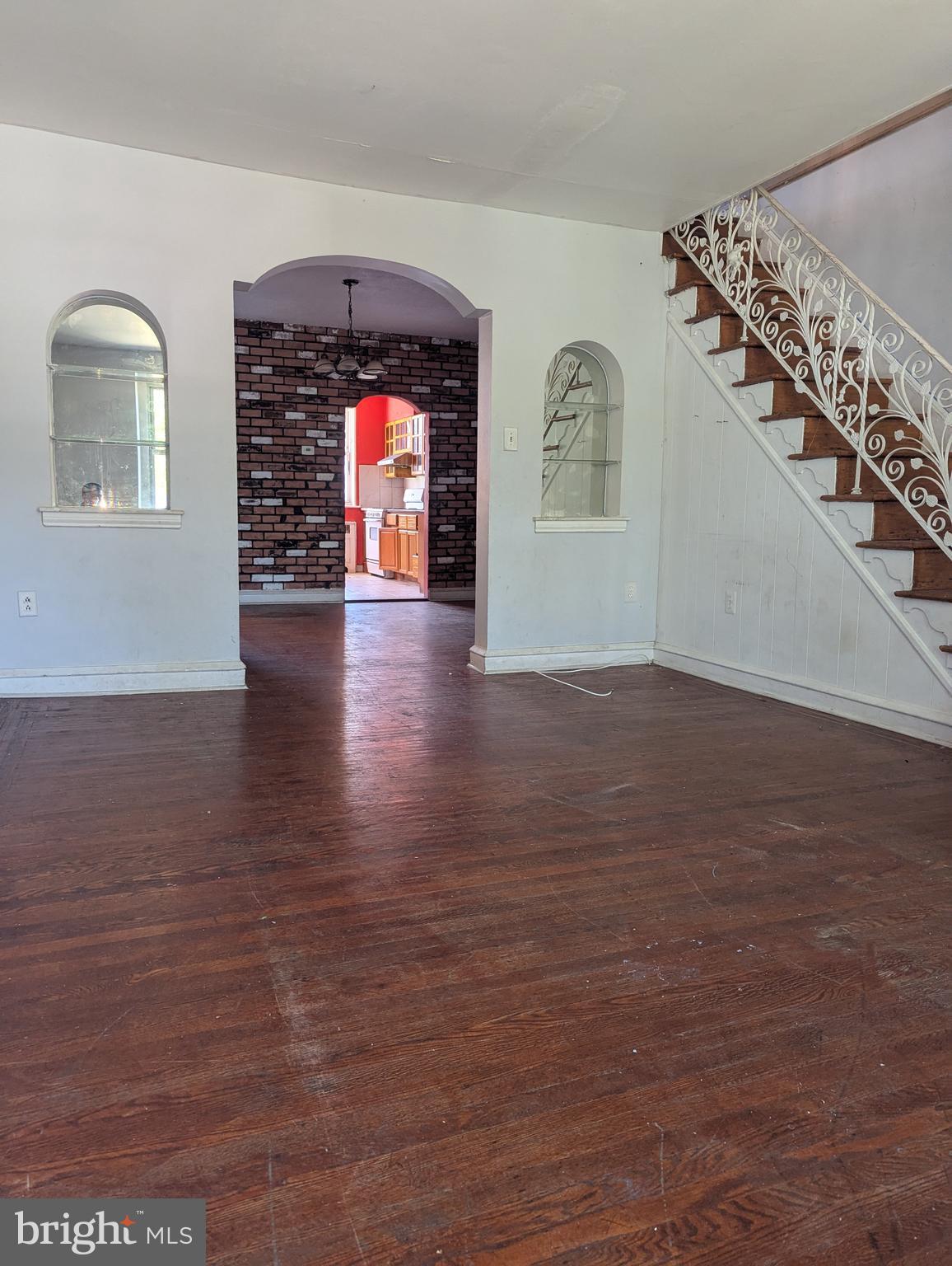 PHILADELPHIA (NORTHEAST) - Residential