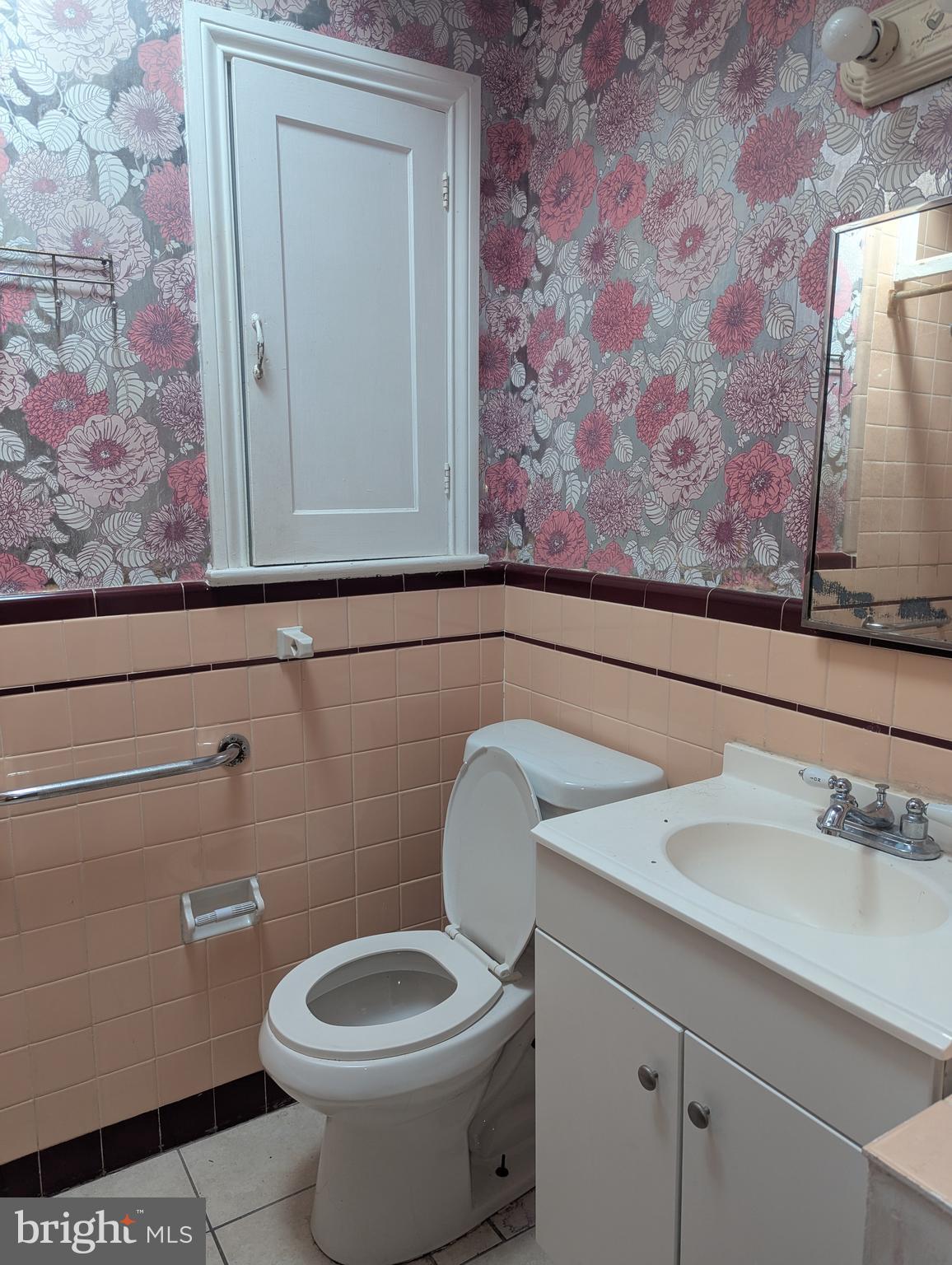 PHILADELPHIA (NORTHEAST) - Residential