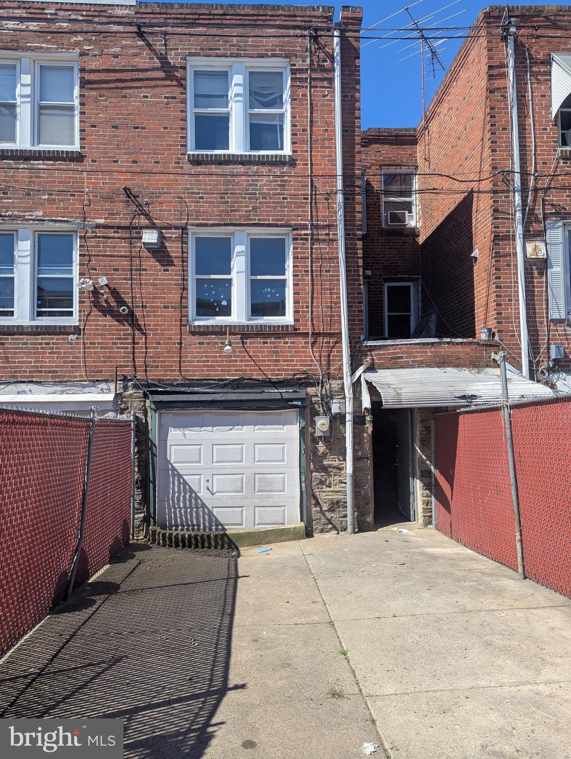 PHILADELPHIA (NORTHEAST) - Residential