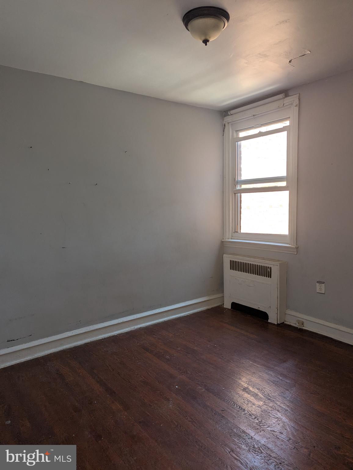 PHILADELPHIA (NORTHEAST) - Residential