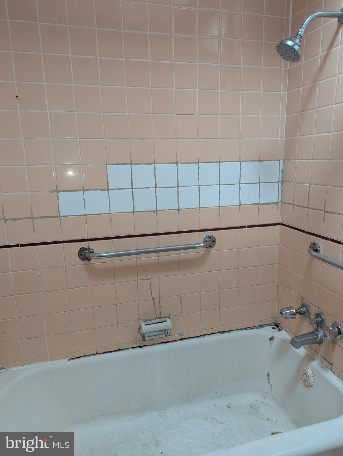 PHILADELPHIA (NORTHEAST) - Residential