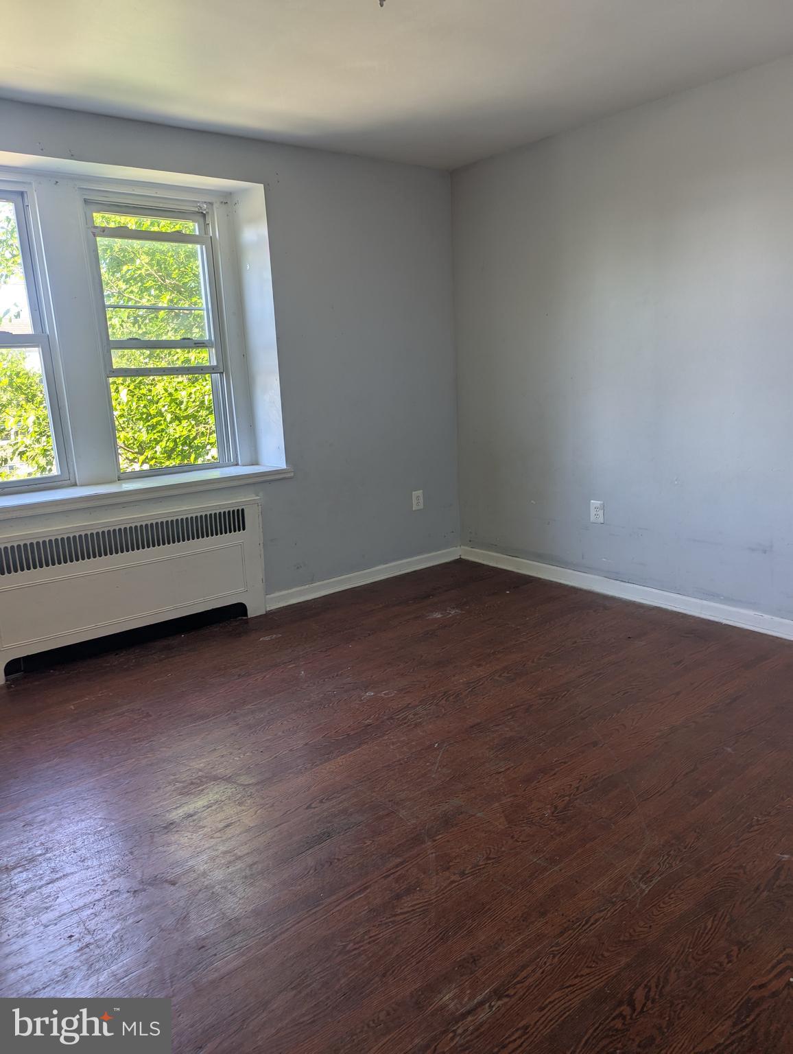 PHILADELPHIA (NORTHEAST) - Residential
