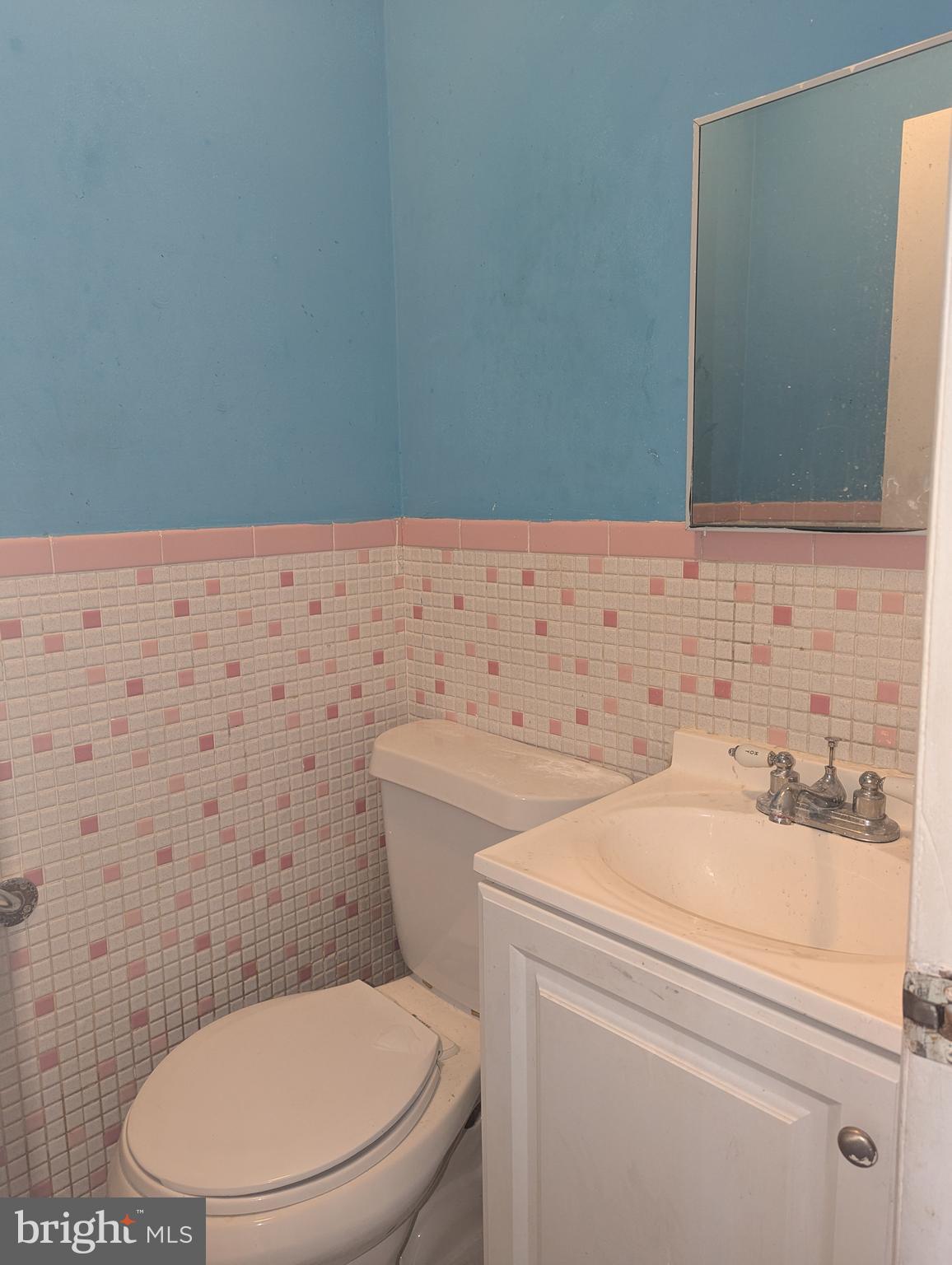 PHILADELPHIA (NORTHEAST) - Residential