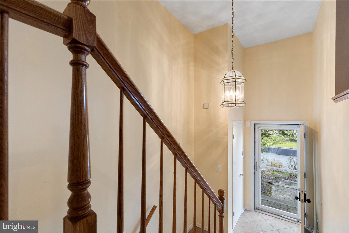 8 TRAFALGAR COURT