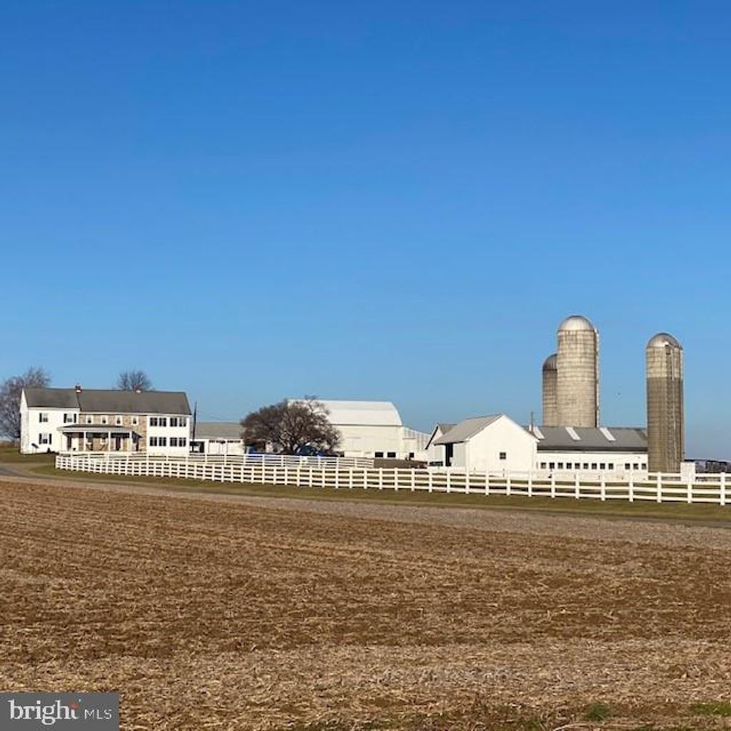 Photo of 627 KING PEN RD, QUARRYVILLE, PA 17566 (MLS # PALA2030824)