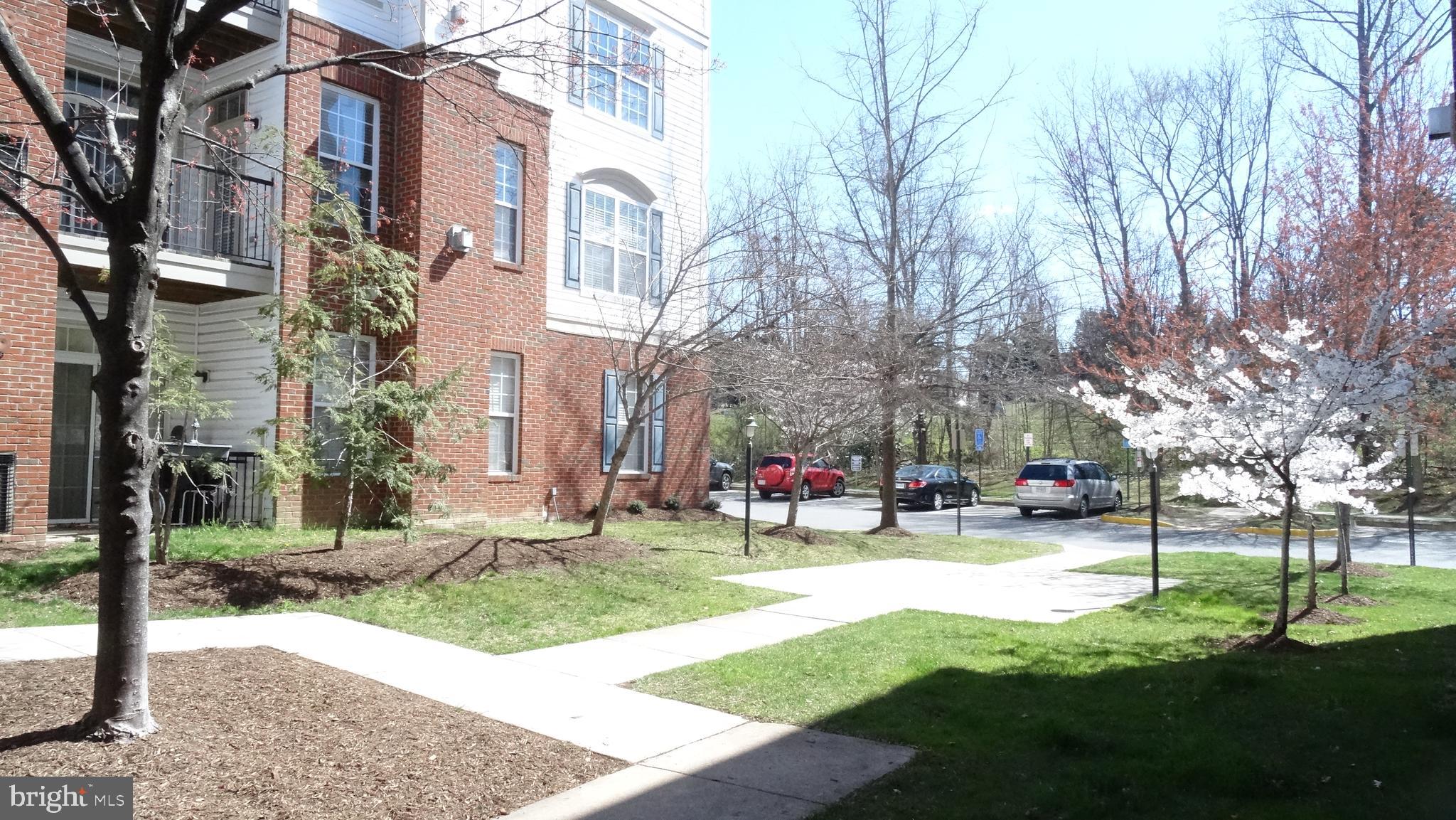 COURTS AT WESCOTT RIDGE - Residential