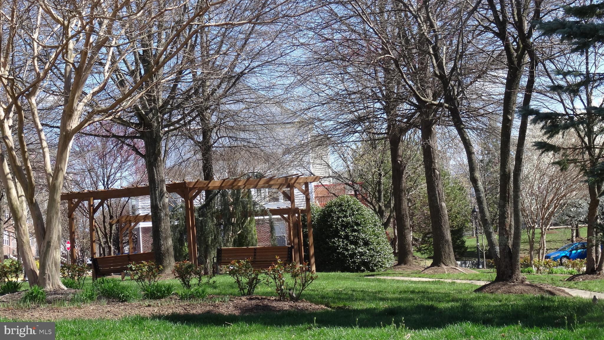 COURTS AT WESCOTT RIDGE - Residential