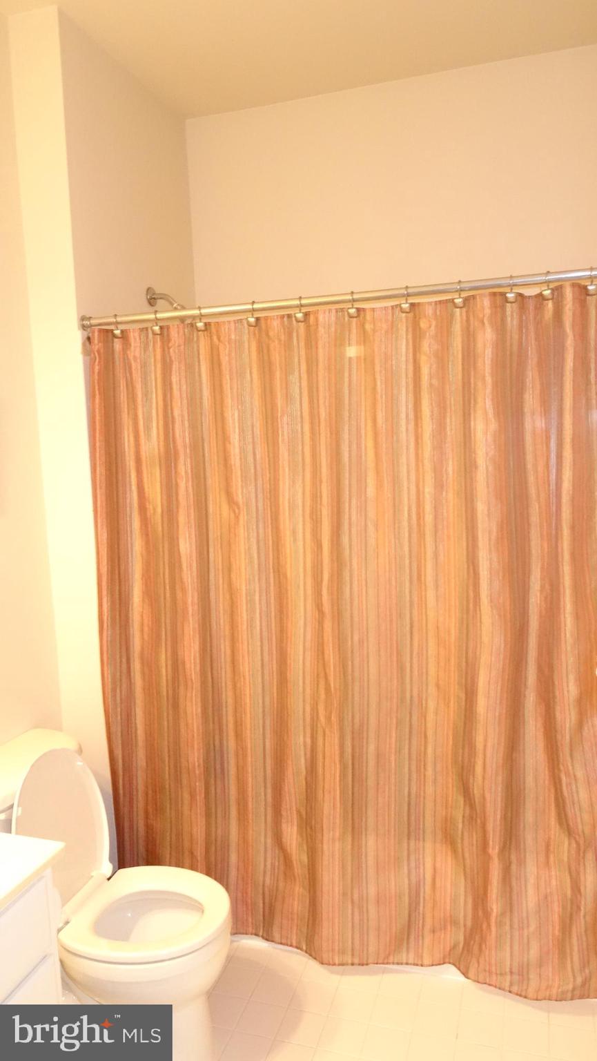 COURTS AT WESCOTT RIDGE - Residential