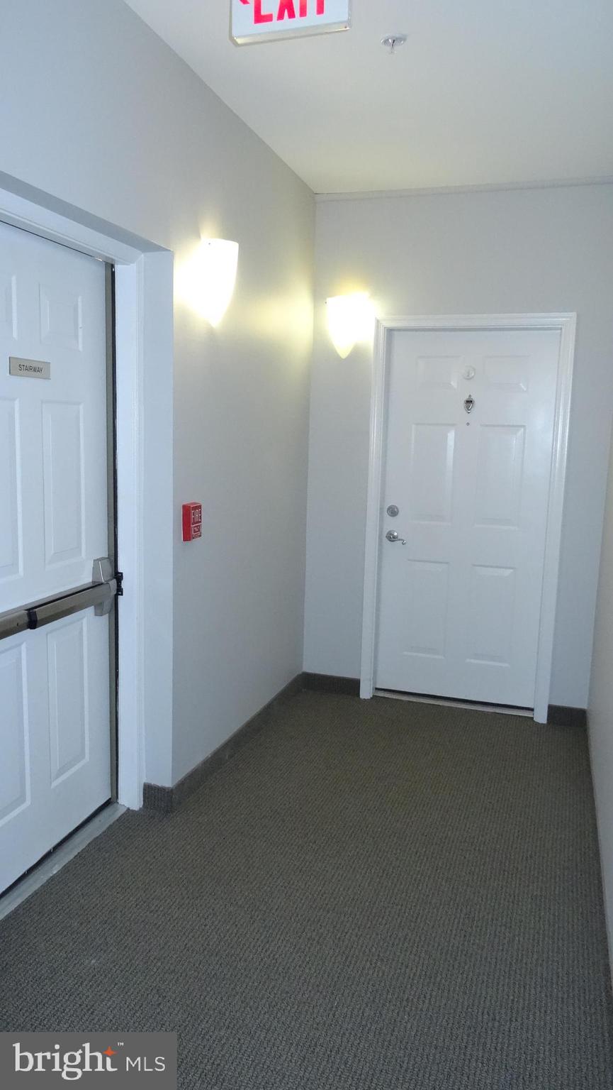 COURTS AT WESCOTT RIDGE - Residential