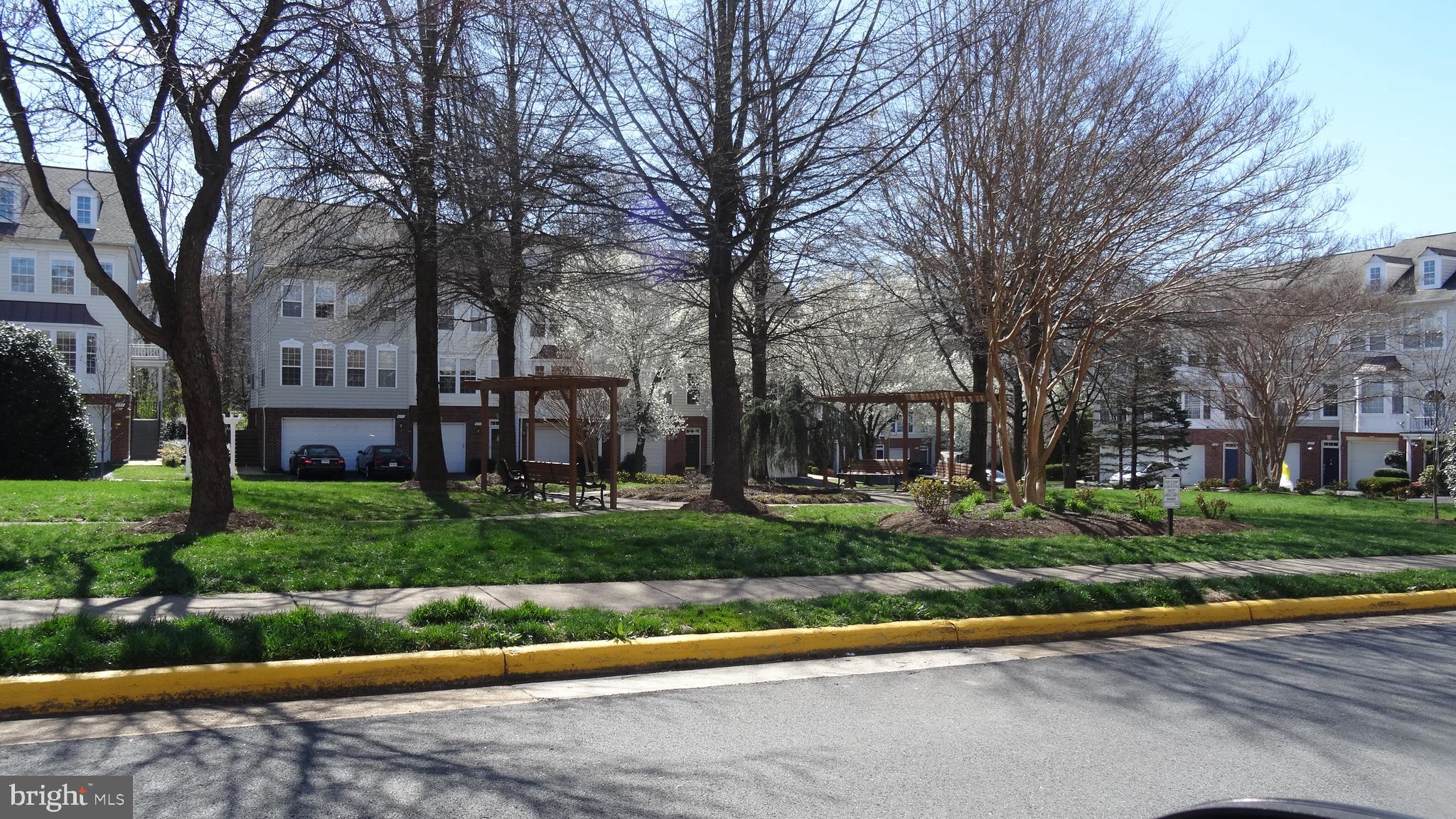 COURTS AT WESCOTT RIDGE - Residential