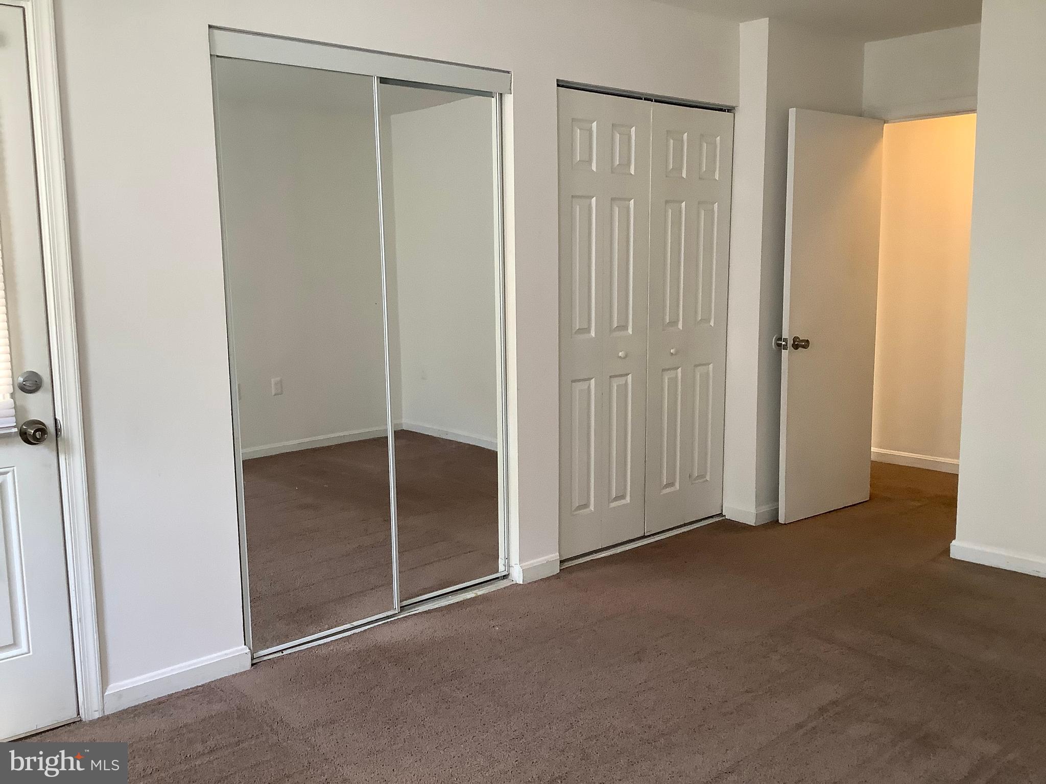 FLOWER HILL - Residential