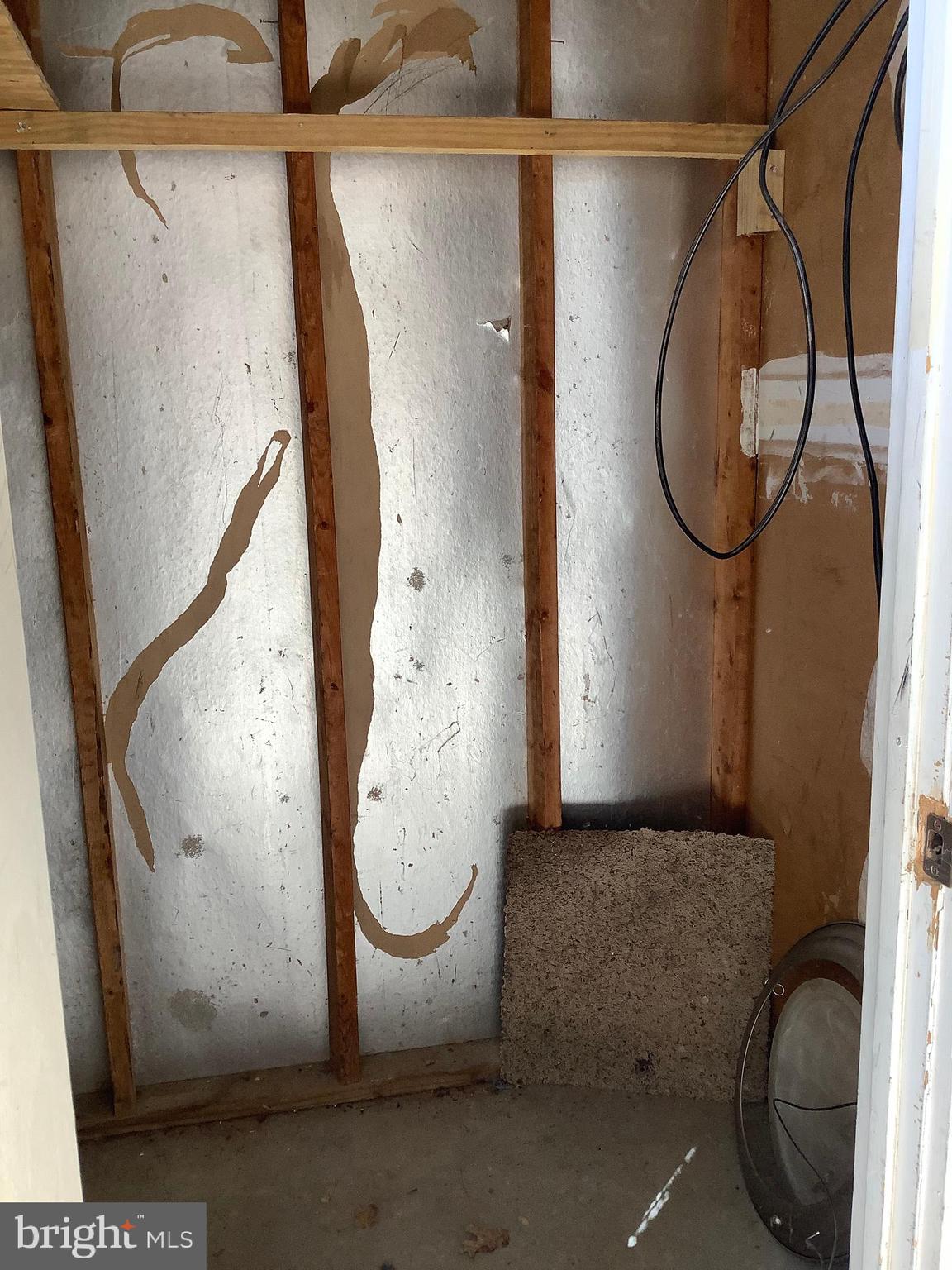 FLOWER HILL - Residential