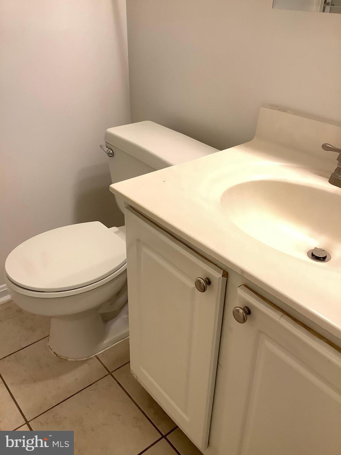 FLOWER HILL - Residential