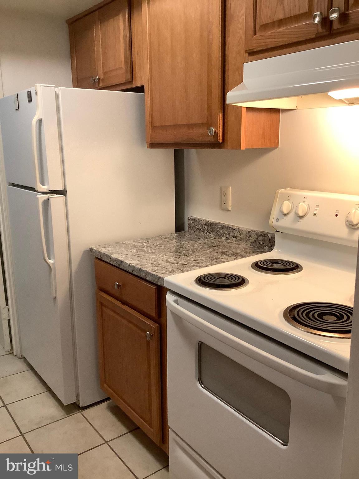 FLOWER HILL - Residential