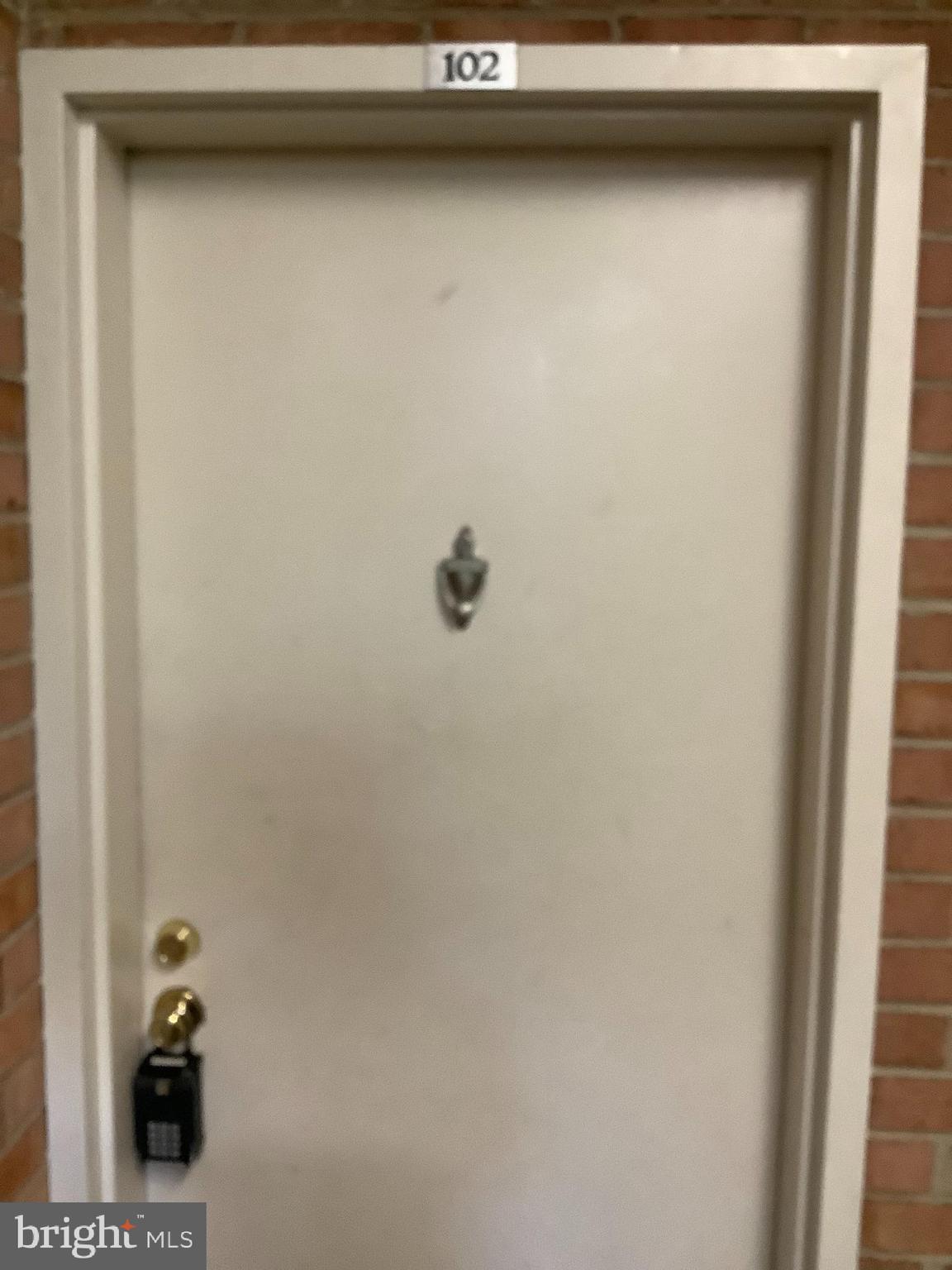 FLOWER HILL - Residential