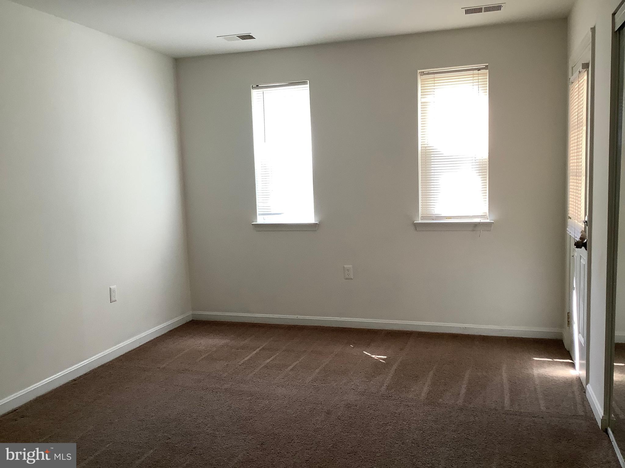 FLOWER HILL - Residential