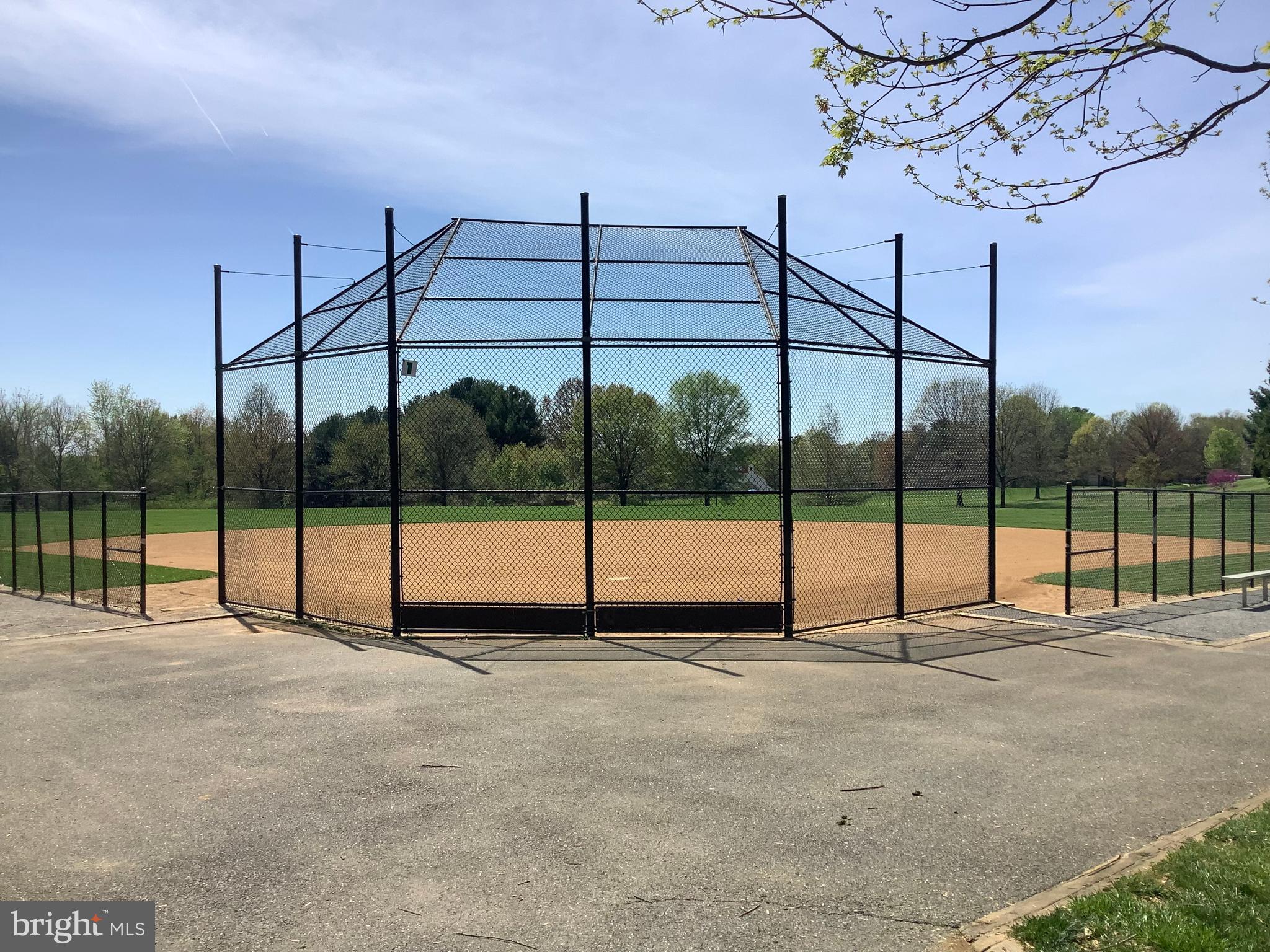 FLOWER HILL - Residential