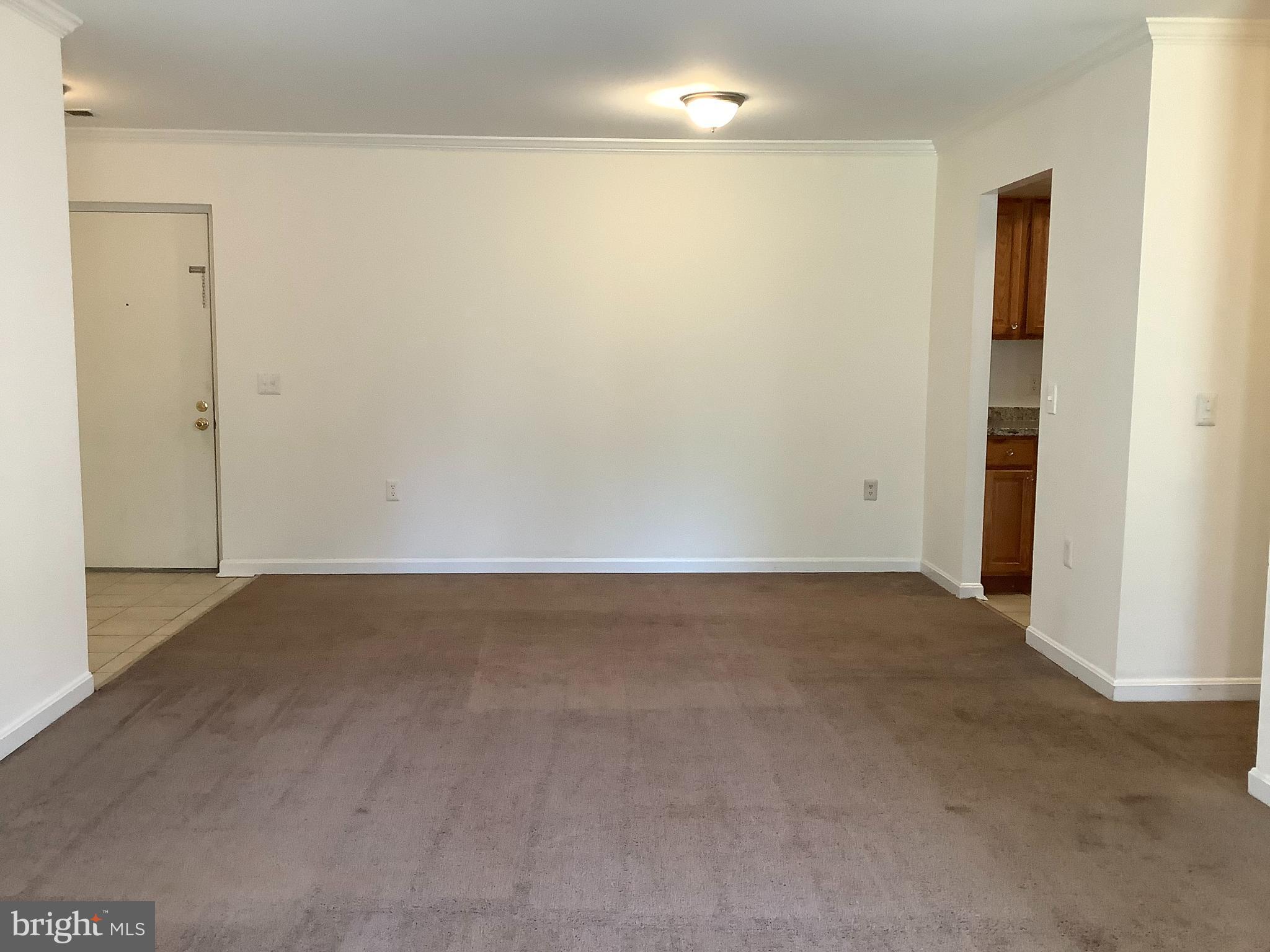 FLOWER HILL - Residential