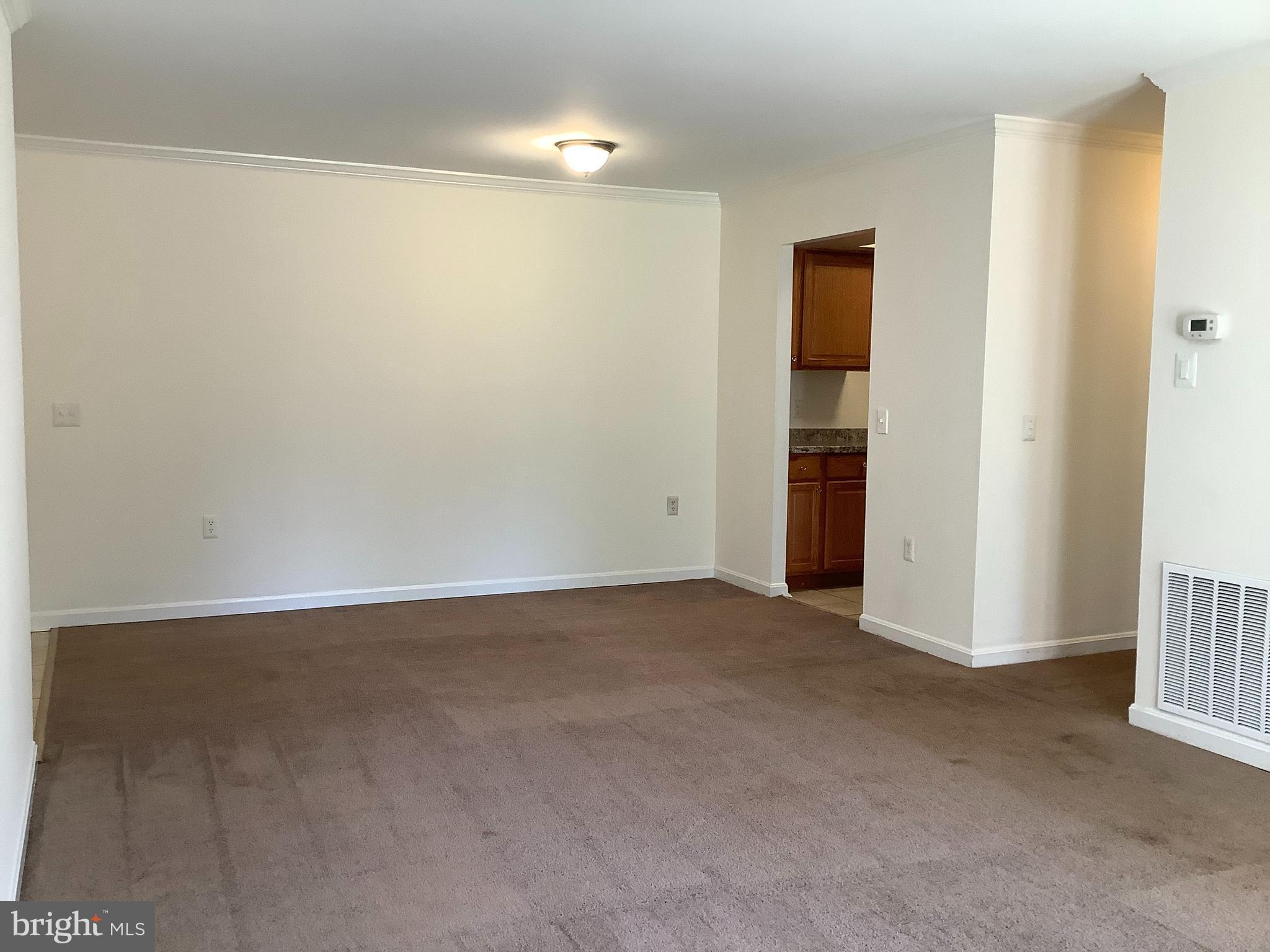 FLOWER HILL - Residential