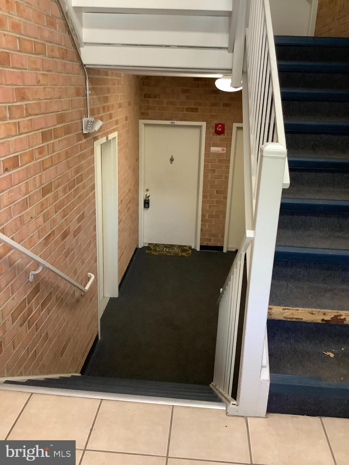 FLOWER HILL - Residential