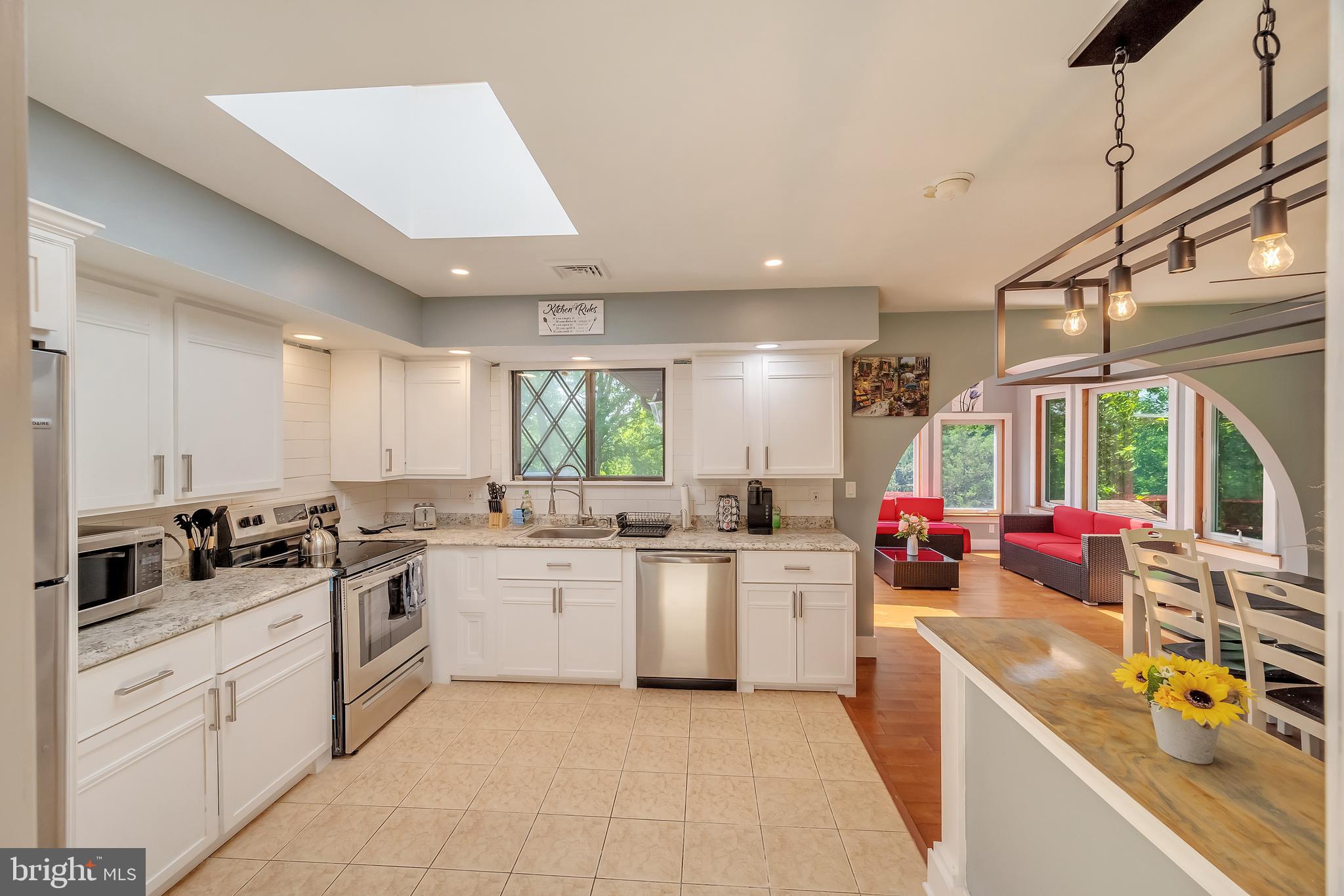 86 LOWER LAKEVIEW DRIVE