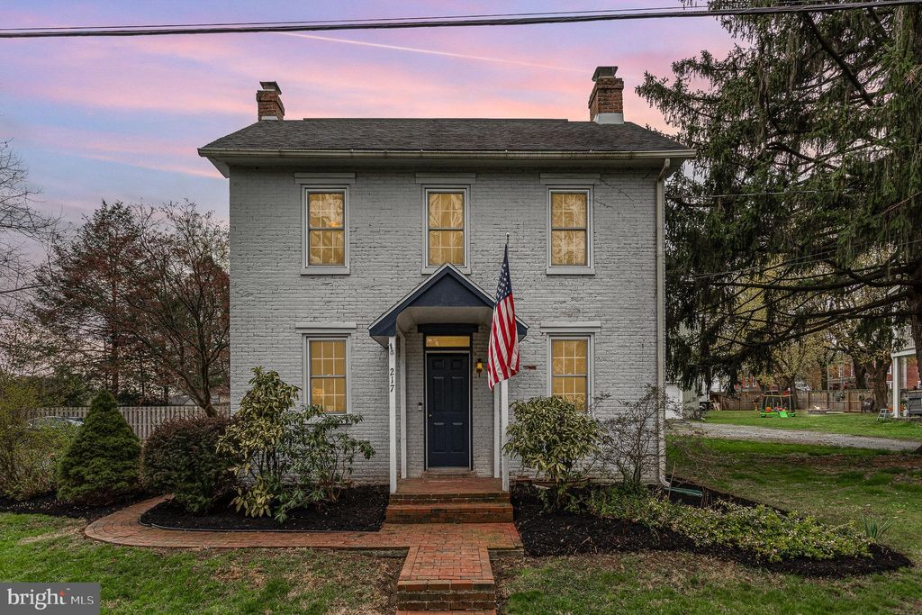 Photo of 217 Market Street, BAINBRIDGE, PA 17502 (MLS # PALA2067772)