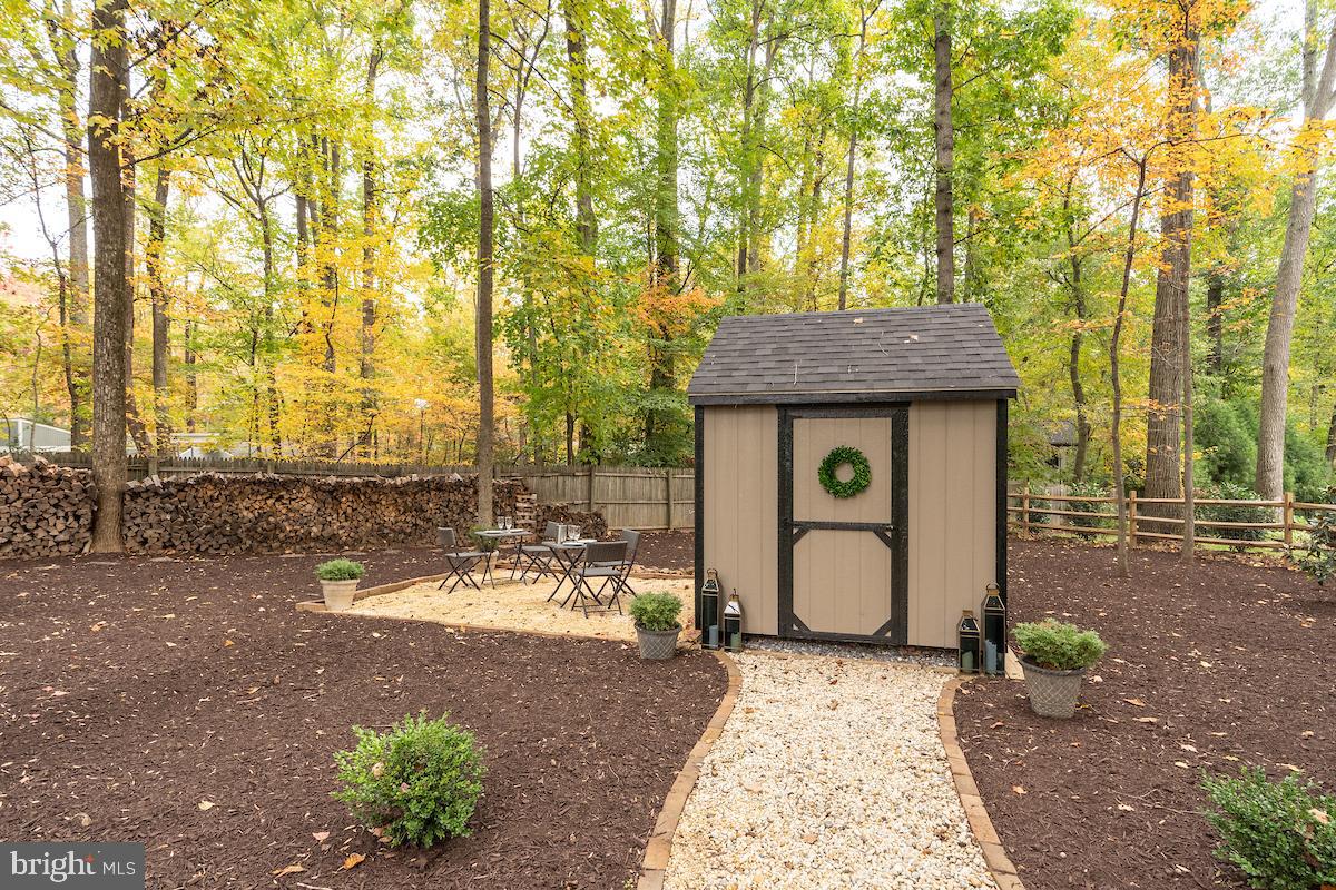 JUSTEMENT WOODS - Residential