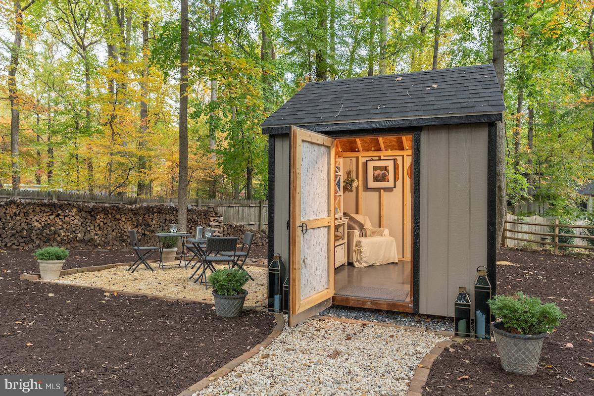 JUSTEMENT WOODS - Residential