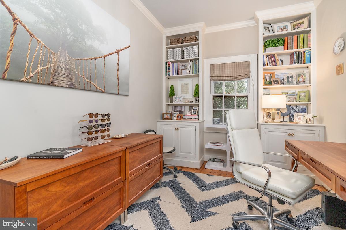 JUSTEMENT WOODS - Residential