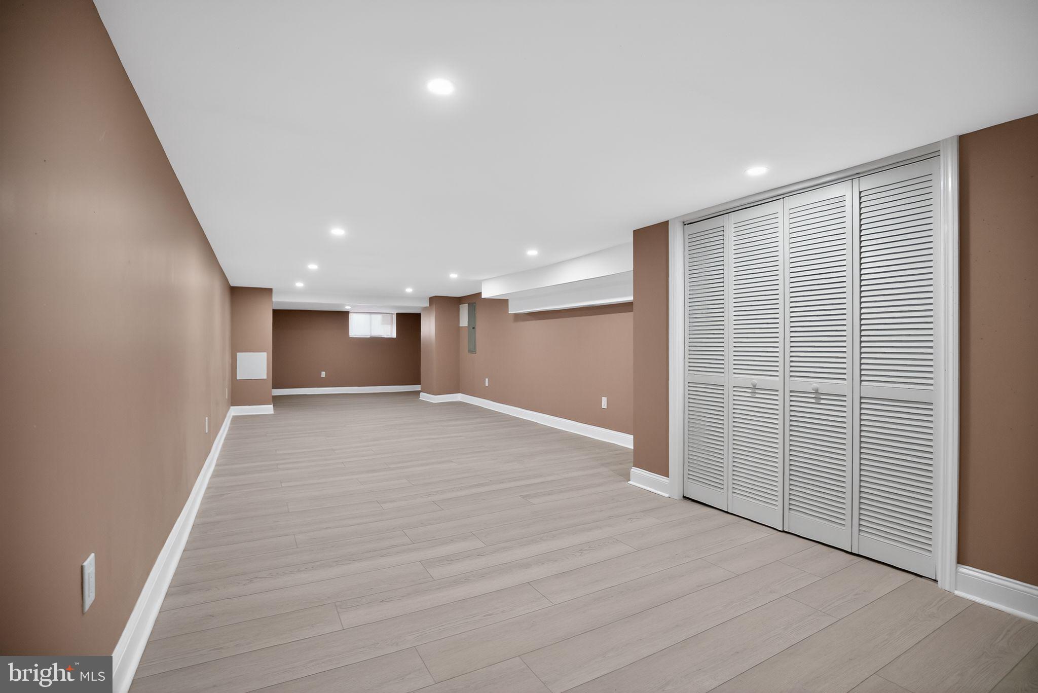 COBBS CREEK - Residential