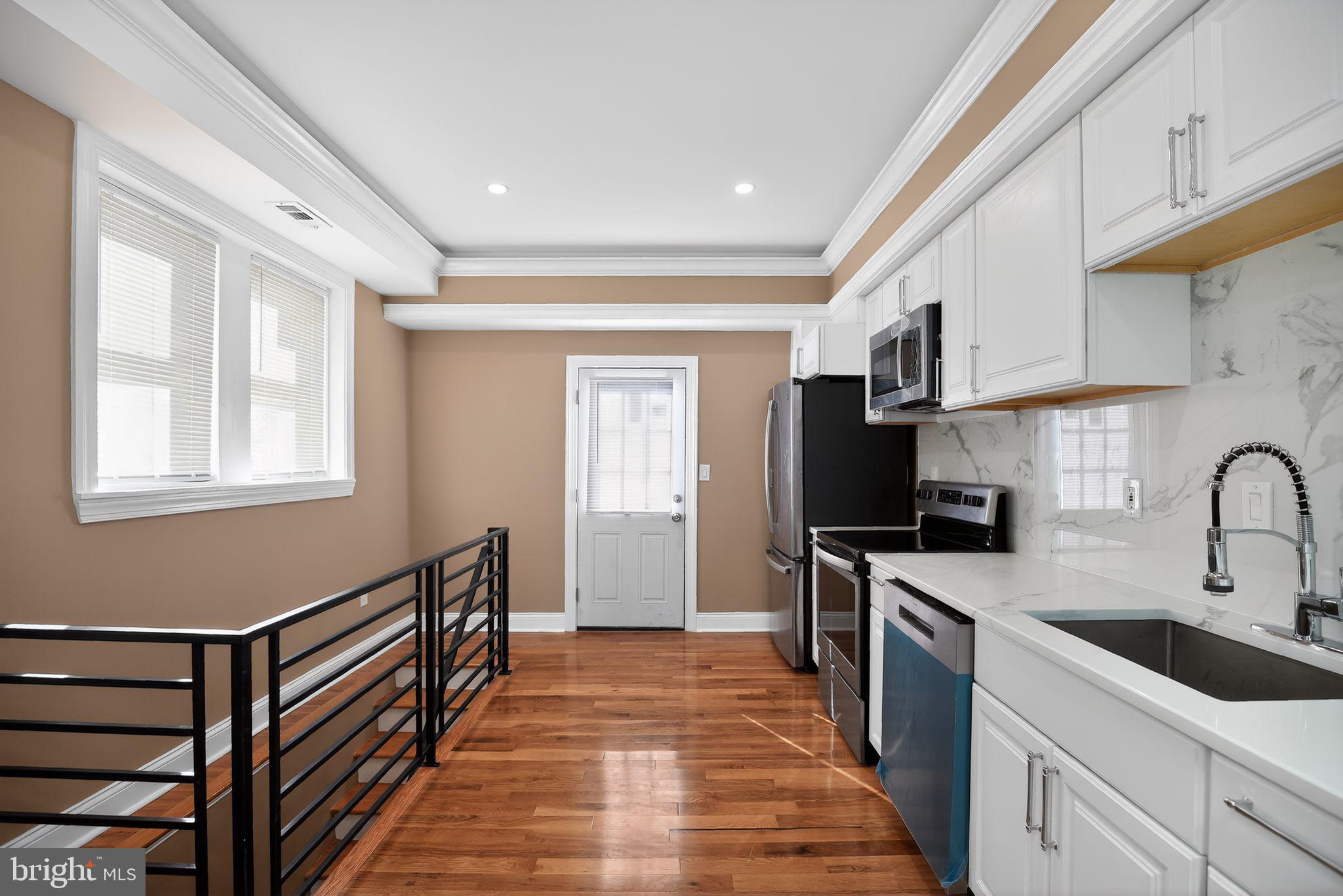 COBBS CREEK - Residential