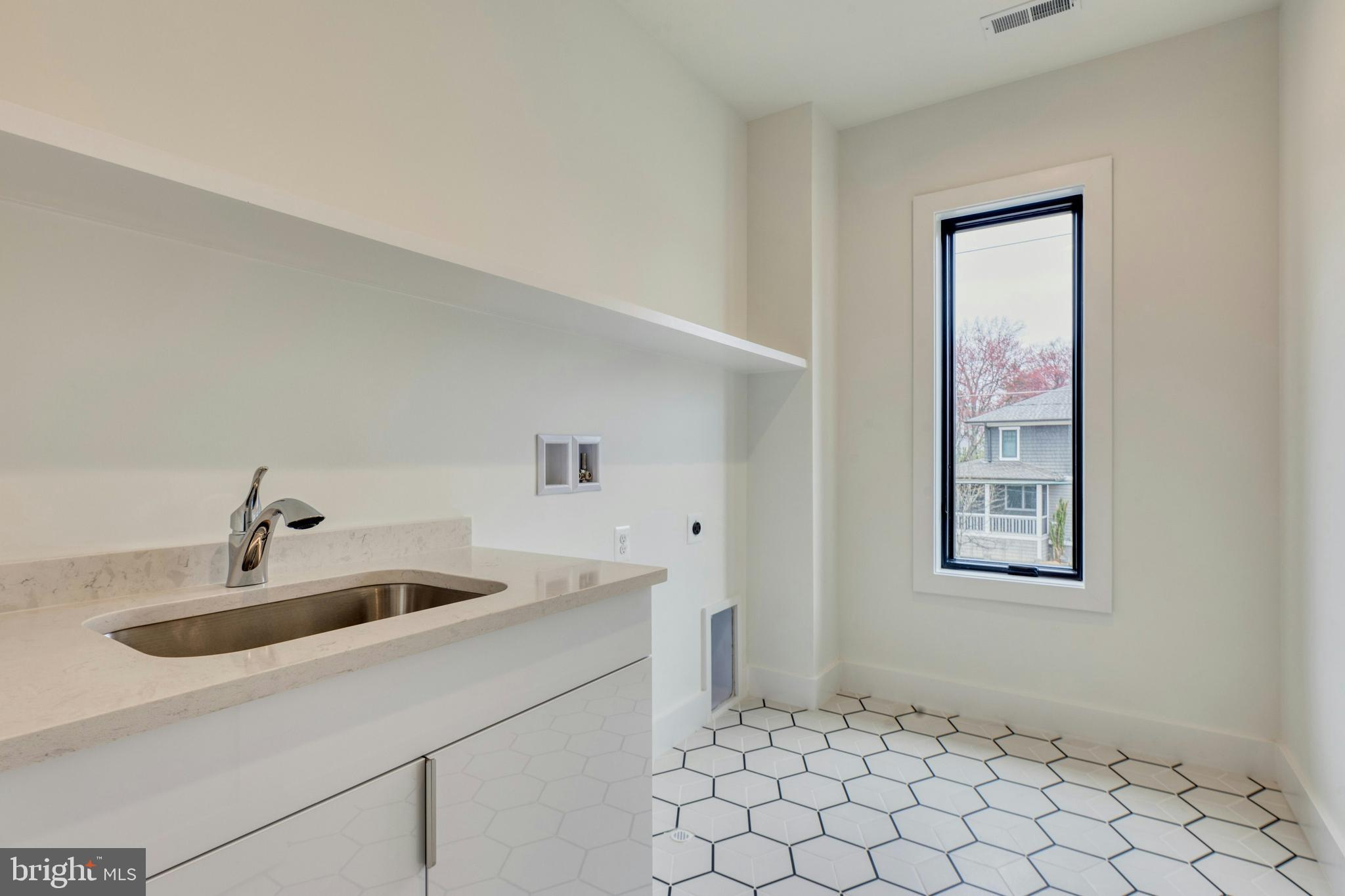 SYCAMORE GARDENS - Residential