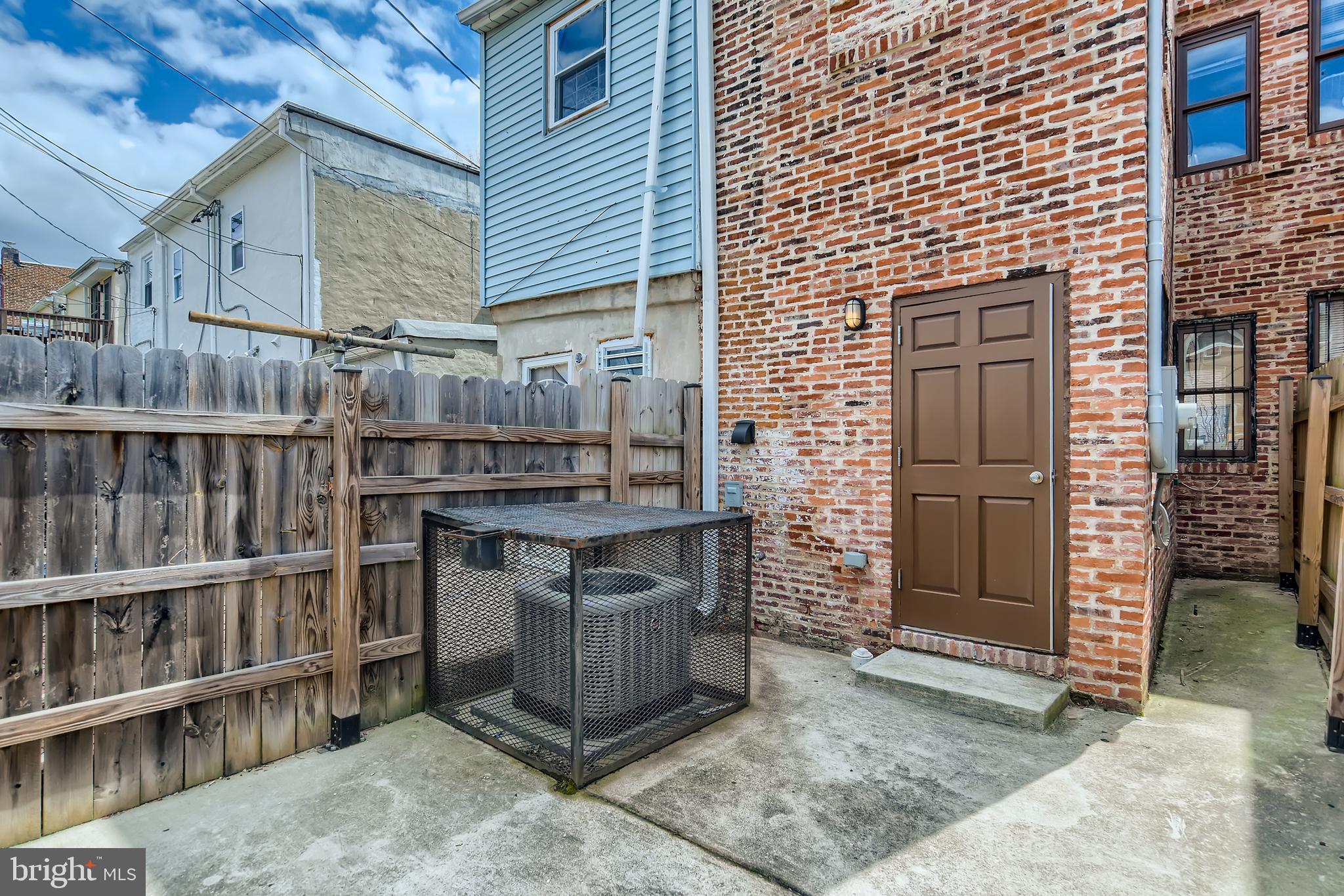 STATION NORTH ARTS DISTRICT - Residential