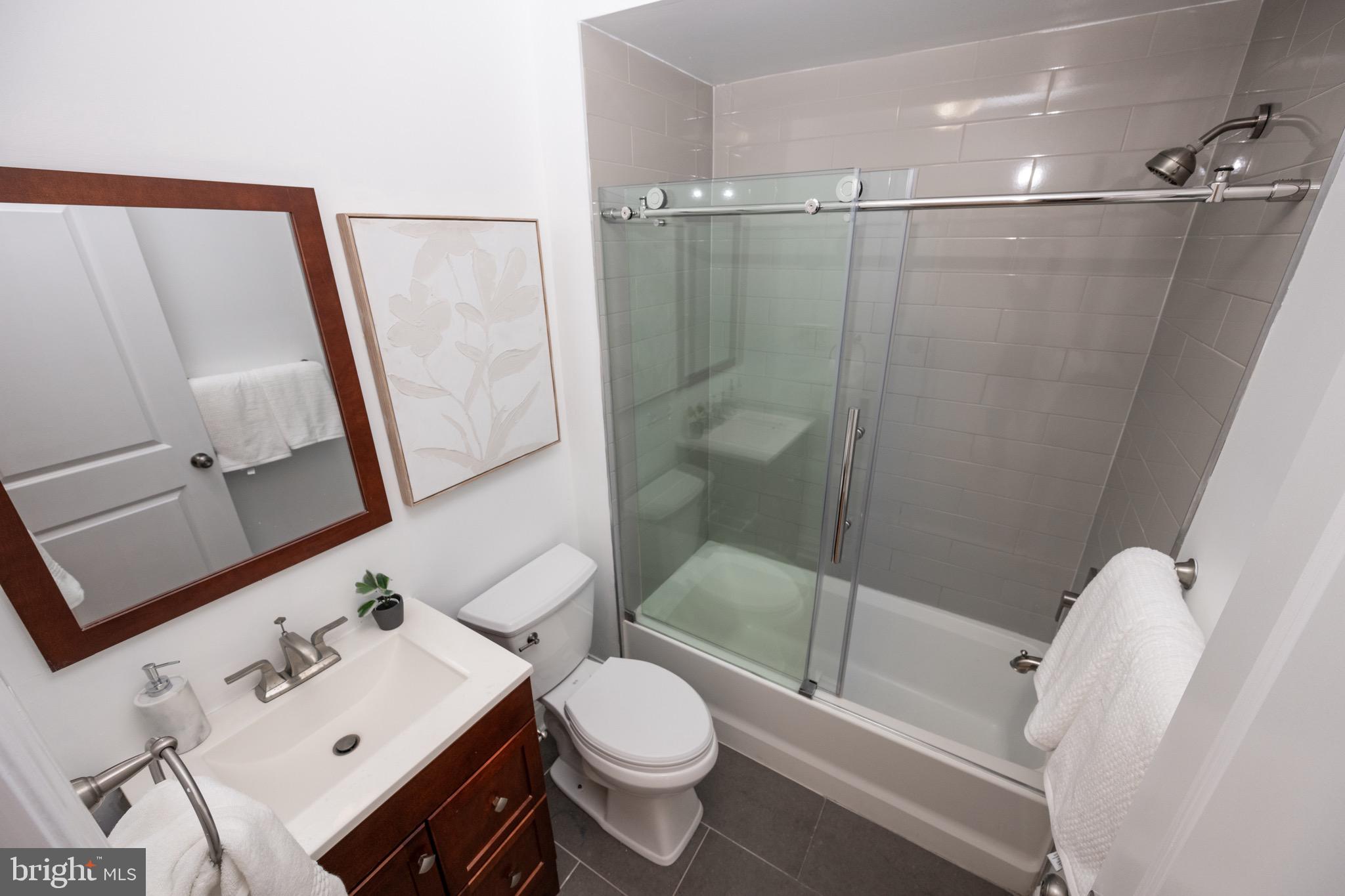 FISHTOWN - Residential Lease