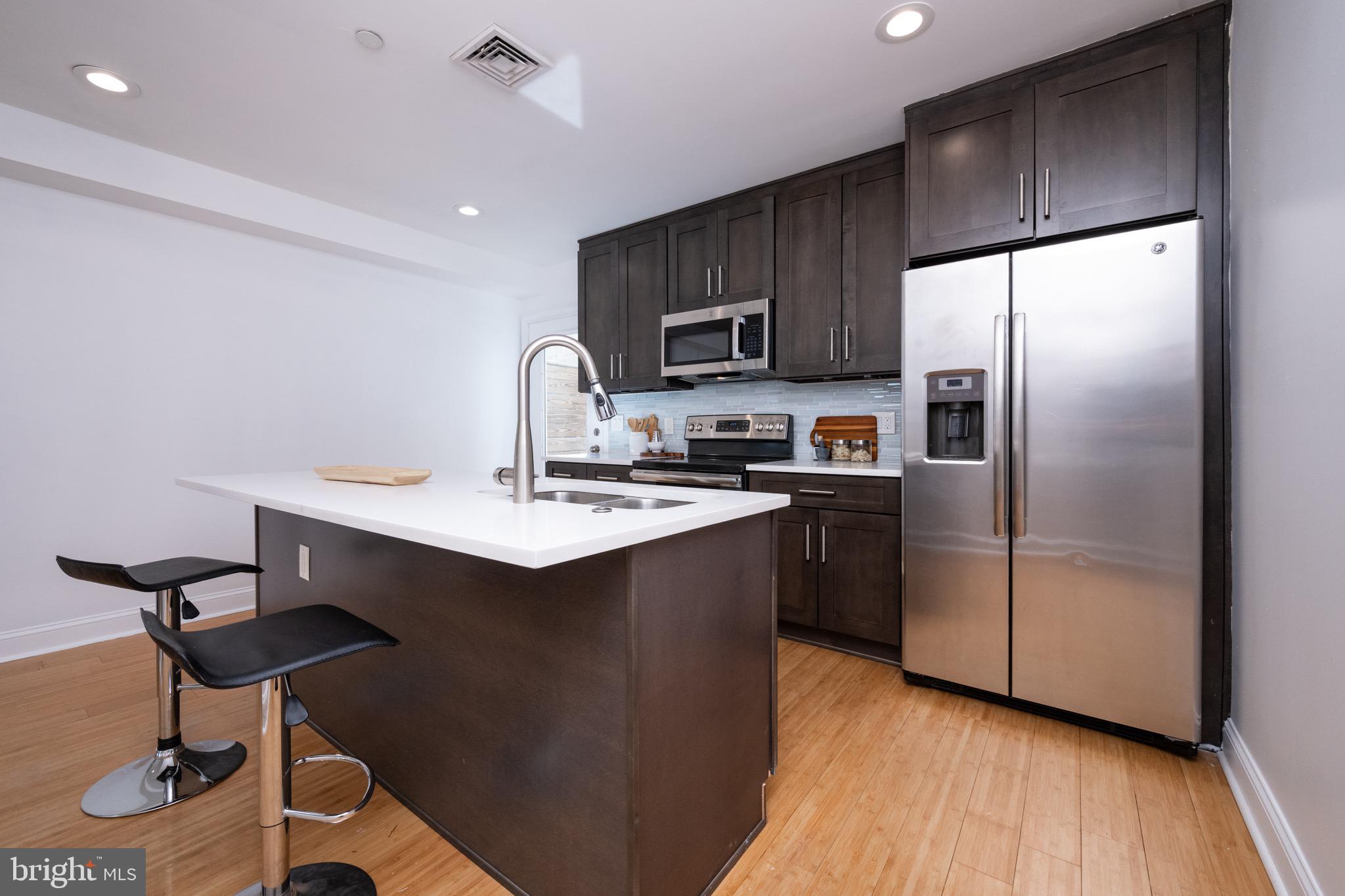 FISHTOWN - Residential Lease