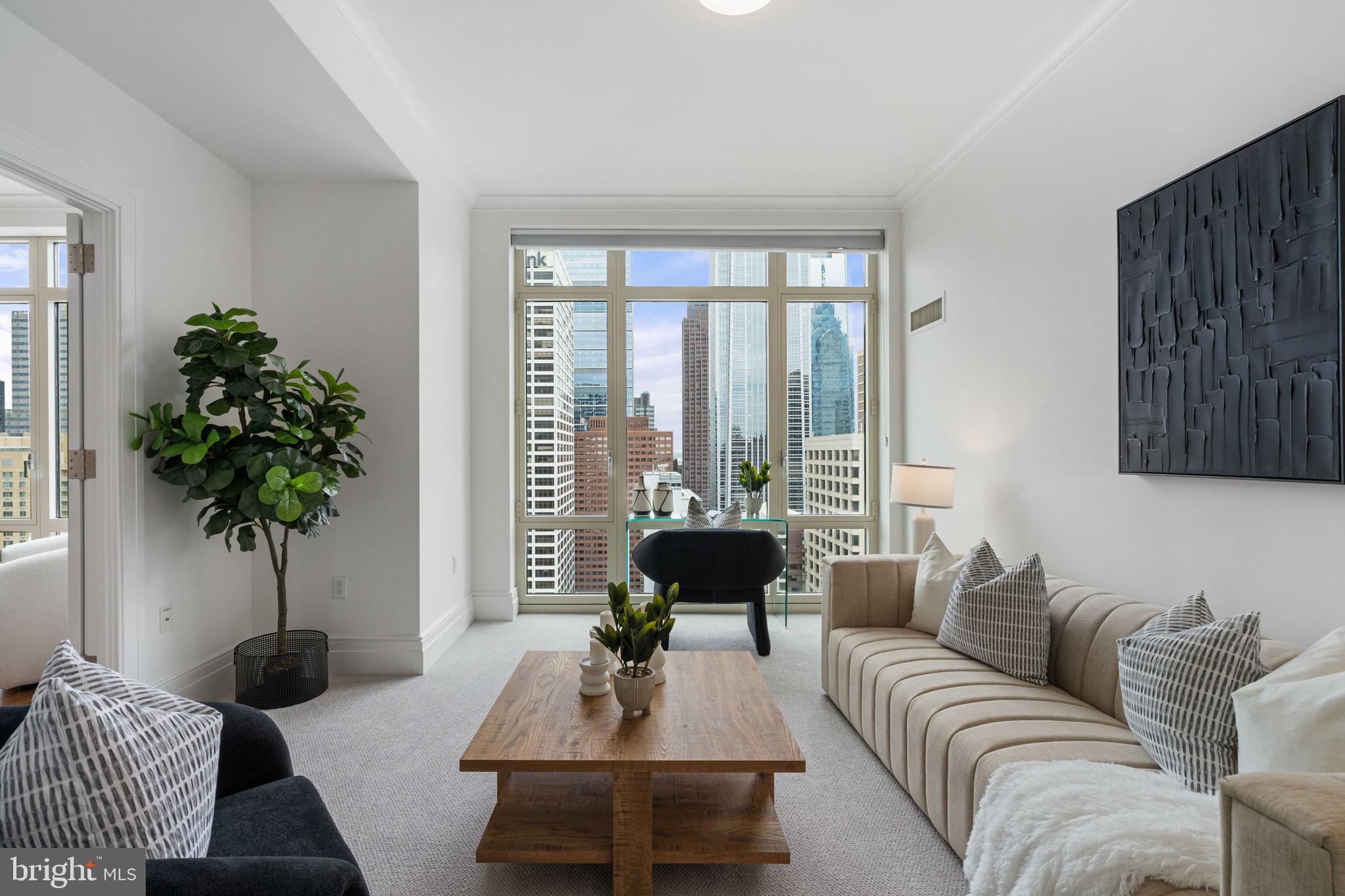 RITTENHOUSE SQUARE - Residential