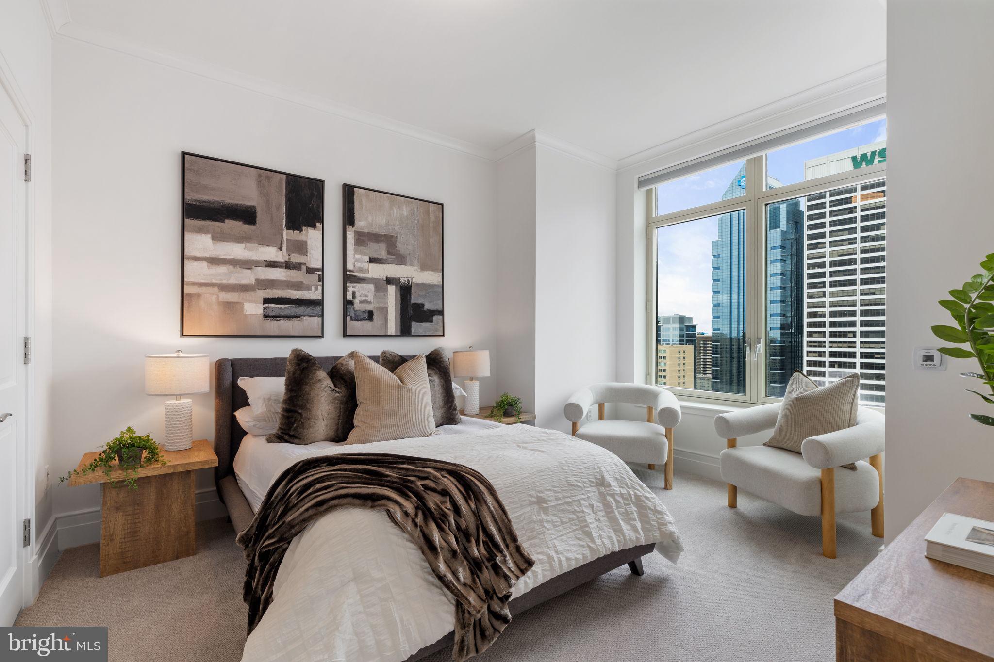 RITTENHOUSE SQUARE - Residential